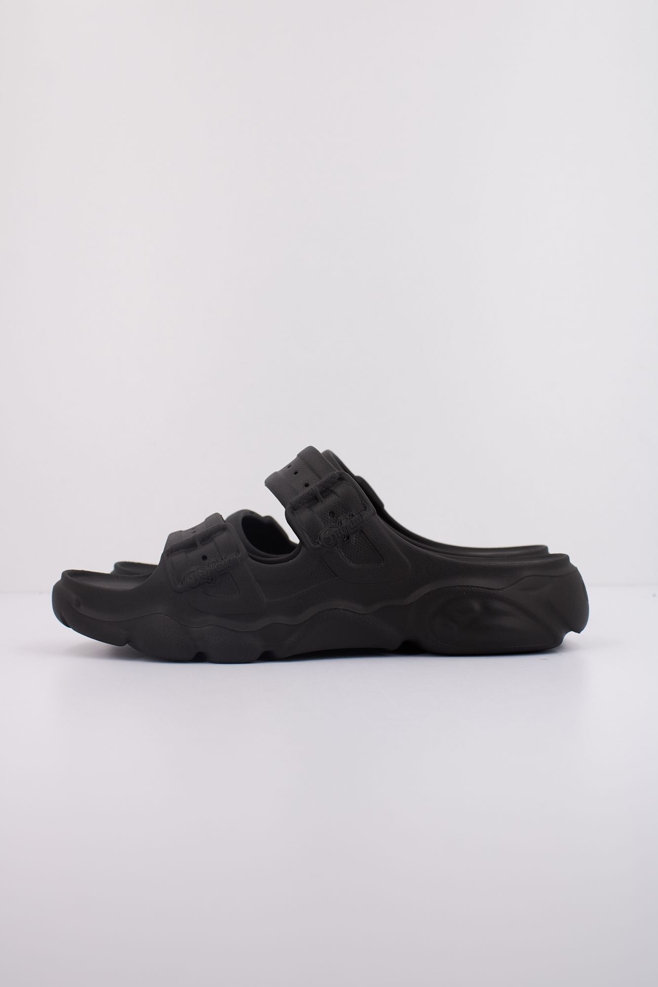 BUFFALO CLD ARI SLIDE en color NEGRO (1)