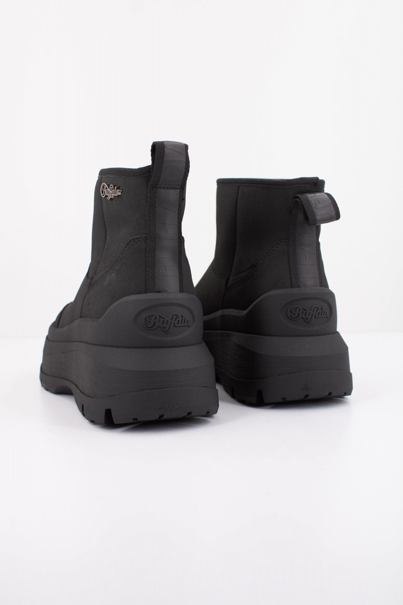 BUFFALO OLYMPIA PULL ON LO WARM en color NEGRO (4)