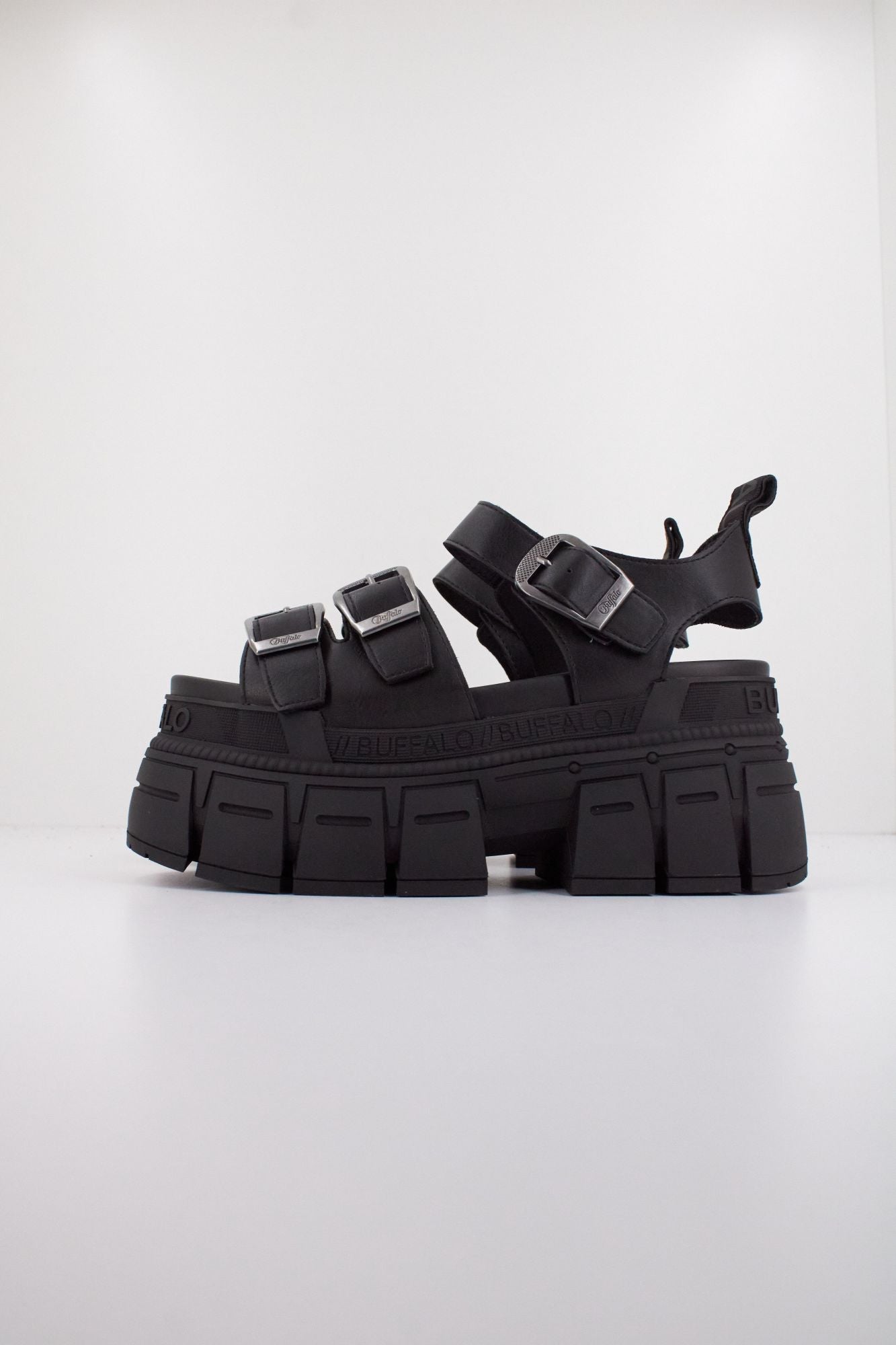BUFFALO GOSPHER en color NEGRO (1)