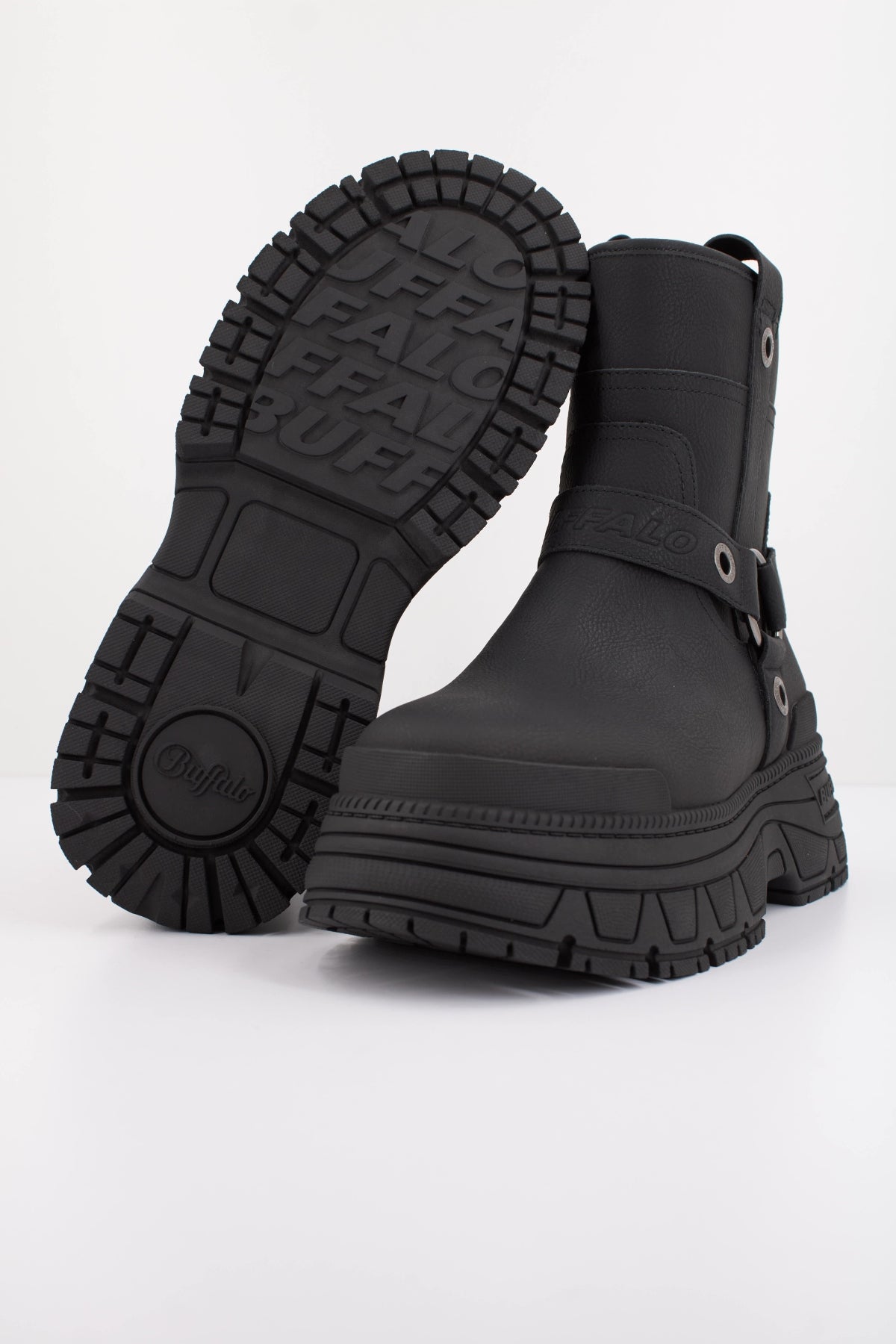 BUFFALO FUSION BIKER MID  en color NEGRO (5)