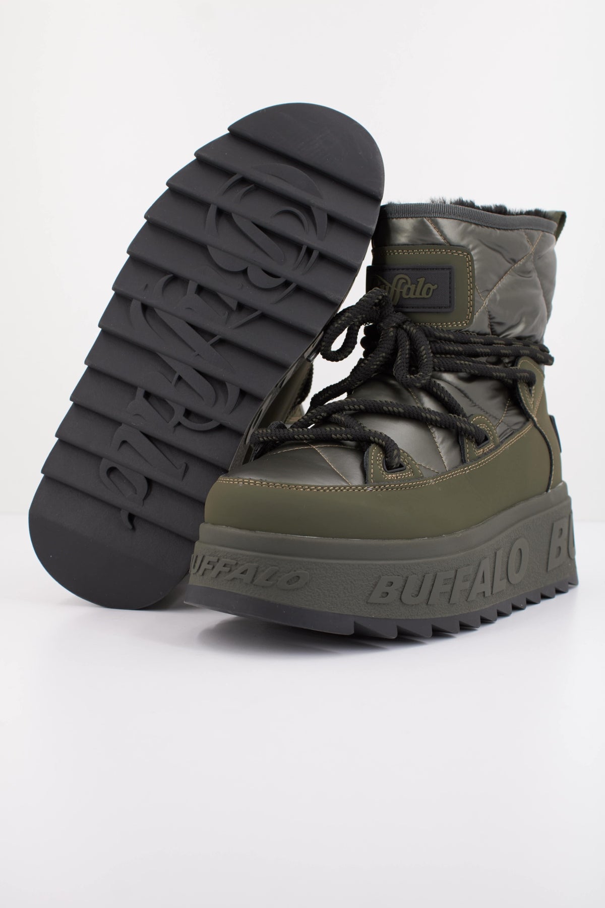 BUFFALO ELIZA SNOW BOOT VEGAN en color VERDE (5)
