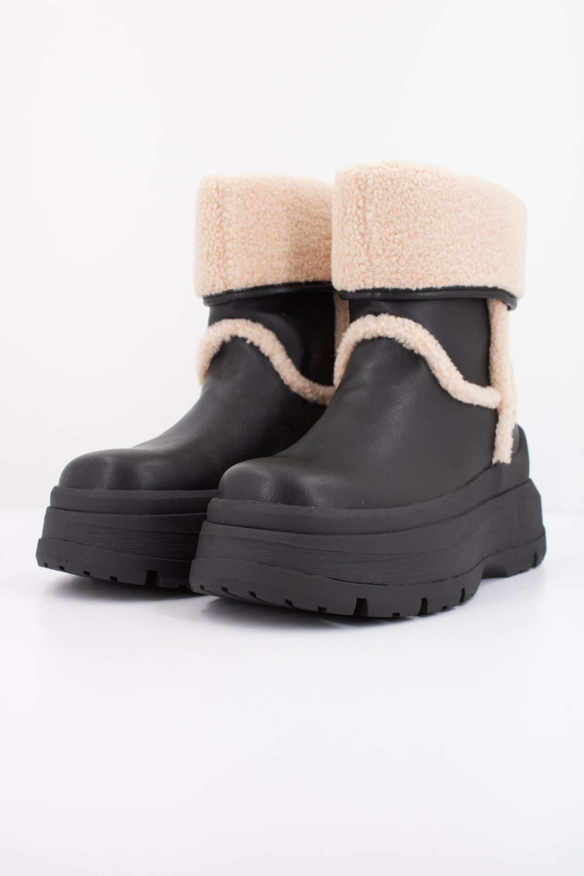 BUFFALO OLYMPIA FOLD BOOT WAR en color NEGRO (2)