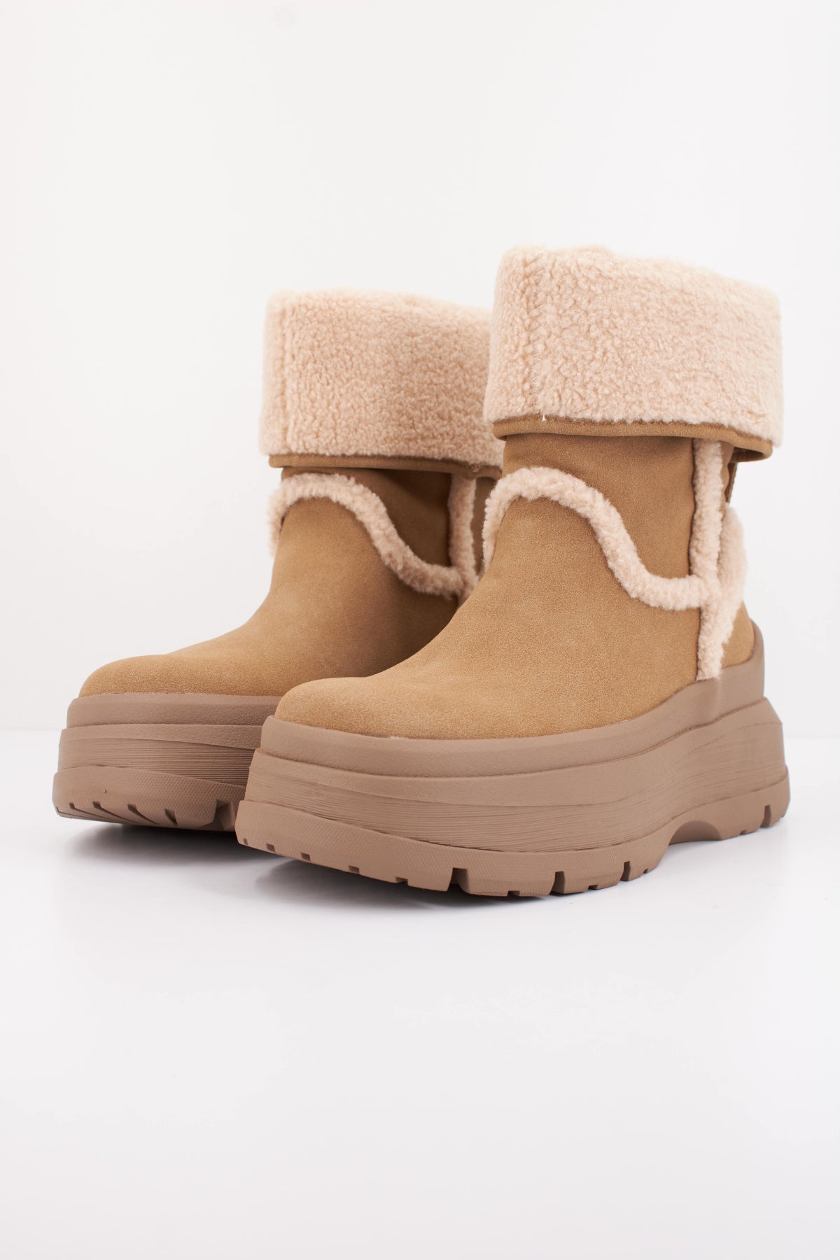 BUFFALO OLYMPIA FOLD BOOT WAR en color MARRON CLARO (2)
