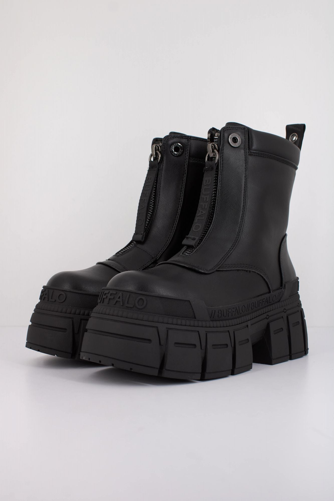 BUFFALO GOSPHER ZIP BOOT en color NEGRO (2)