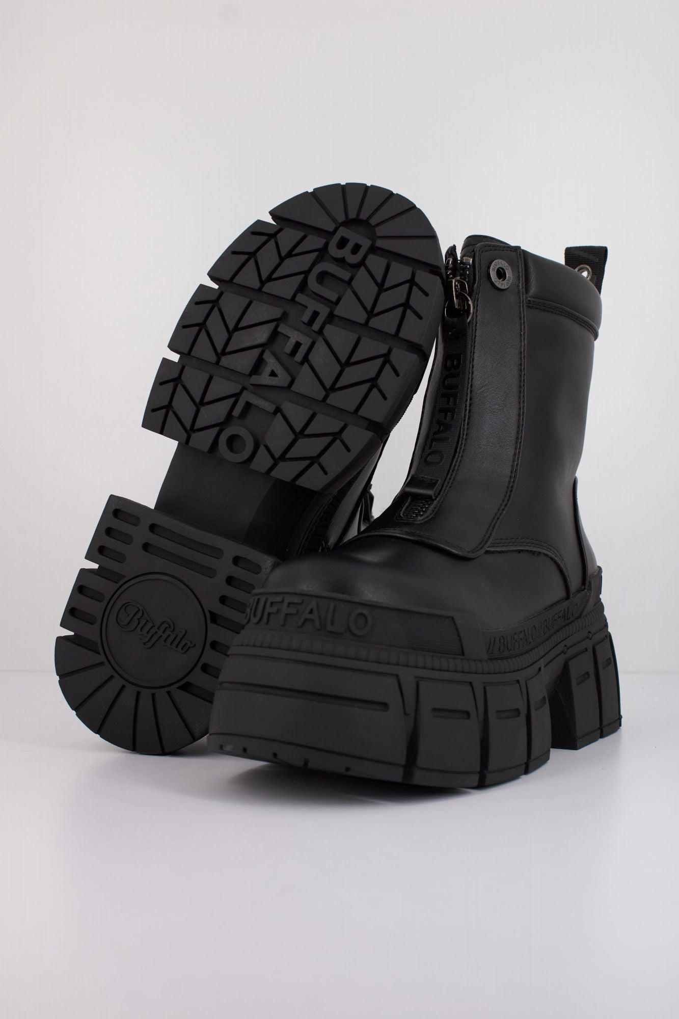 BUFFALO GOSPHER ZIP BOOT en color NEGRO (4)