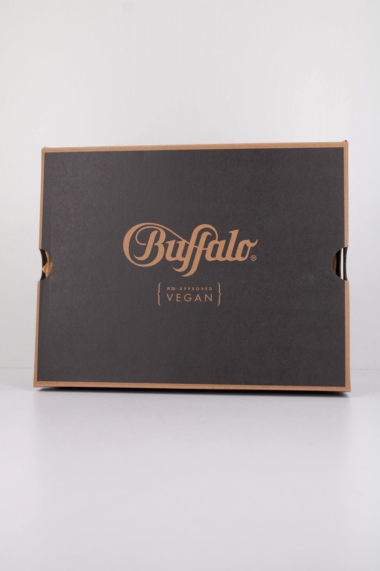 BUFFALO PLUTO LACE UP en color NEGRO (6)