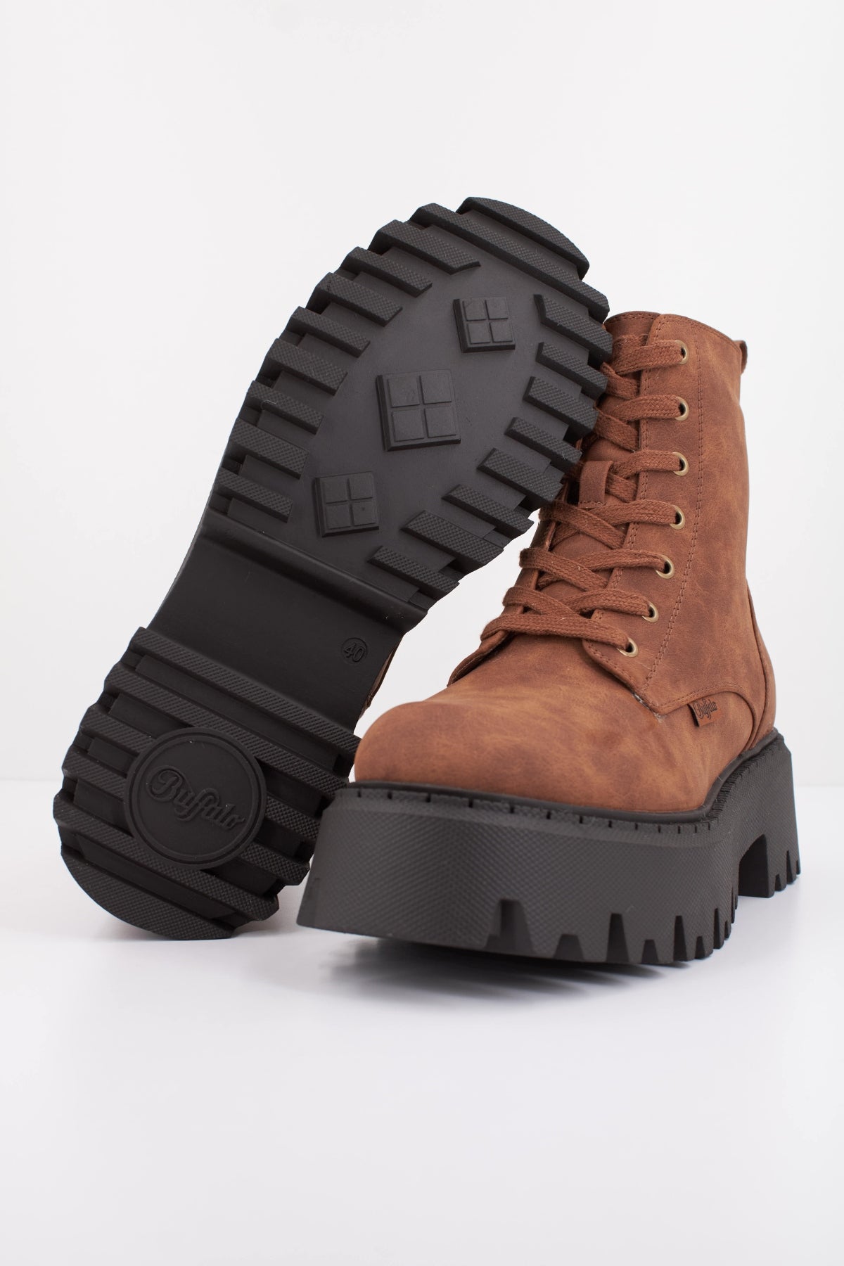 BUFFALO ASPEN LACE UP WARM VE en color MARRON (5)