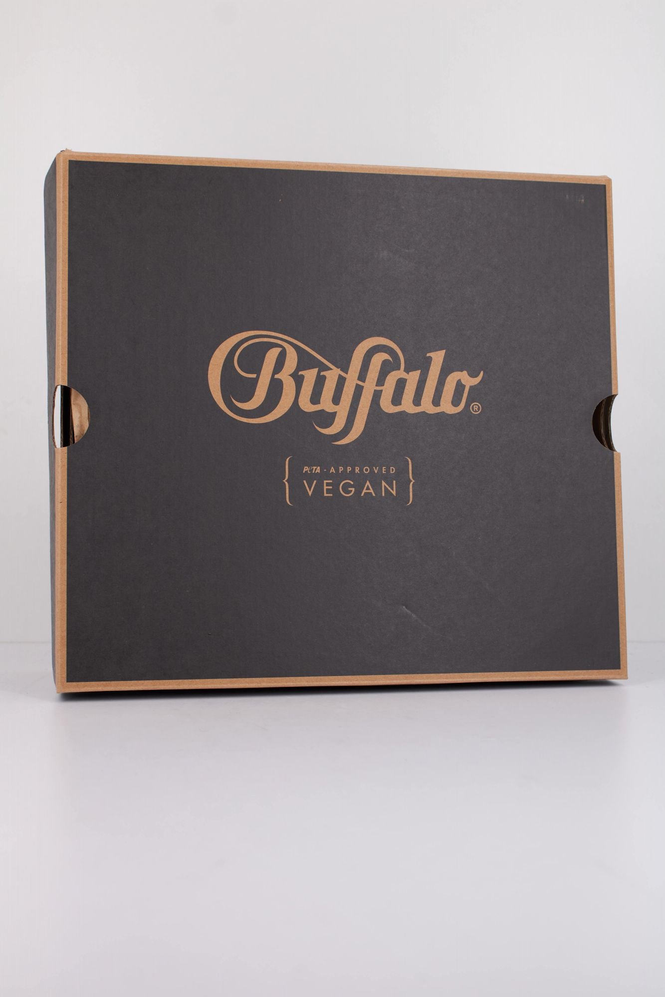 BUFFALO CLD ECHO en color NEGRO (6)