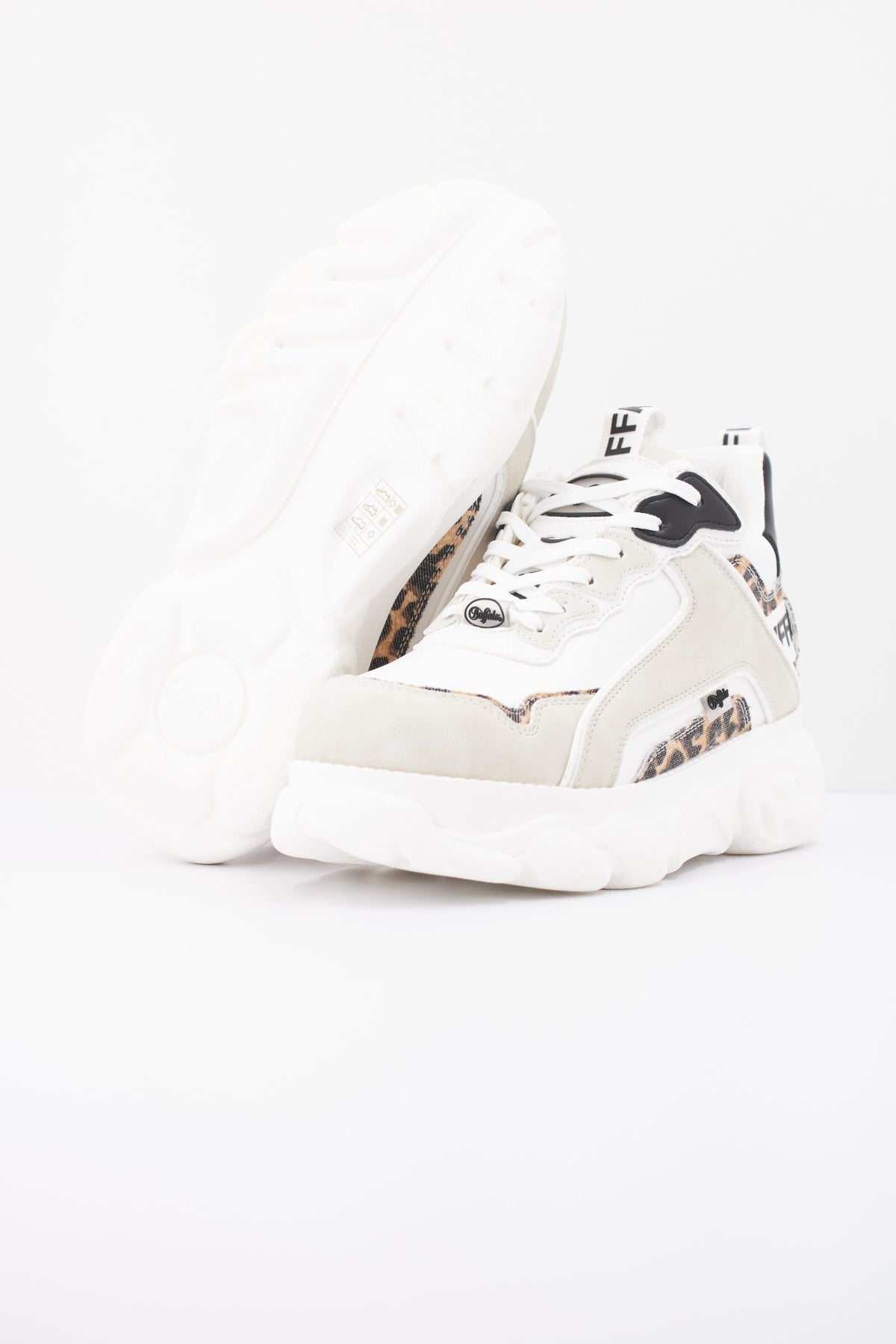 BUFFALO 1636680B en color BLANCO (5)