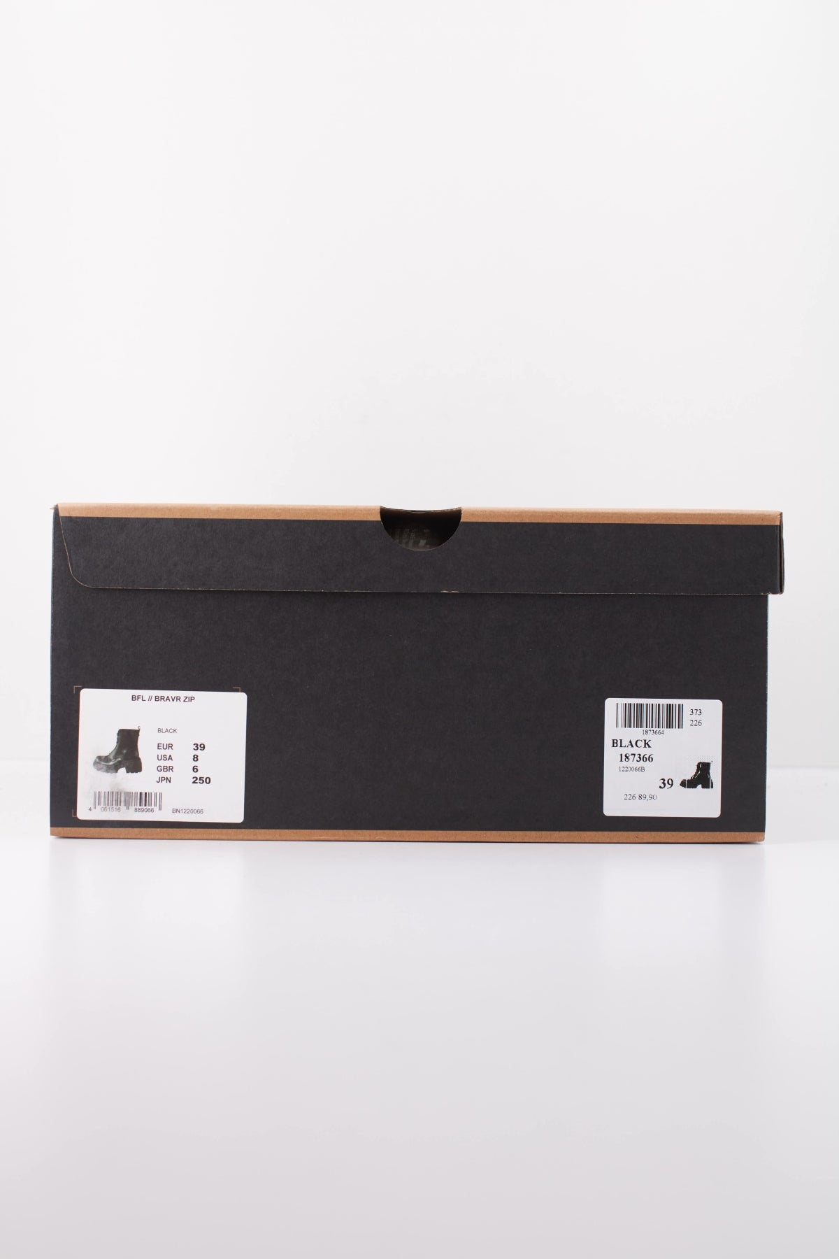 BUFFALO BRAVR ZIP en color NEGRO (6)