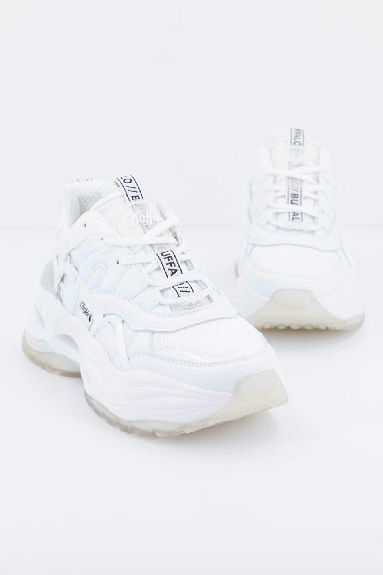 BUFFALO TRIPLET HOLLOW en color BLANCO (2)