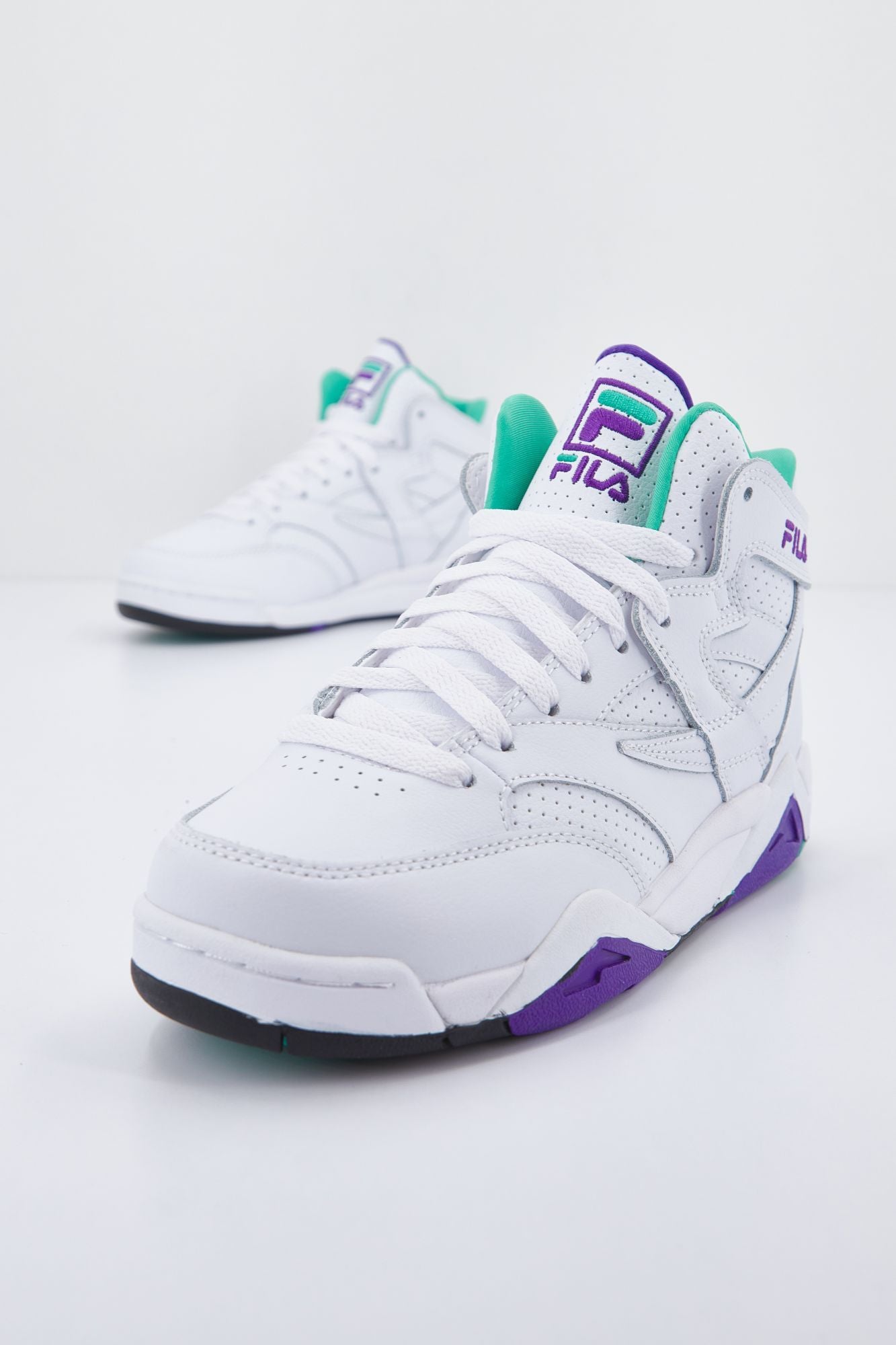 FILA  M-SQUAD en color BLANCO (2)