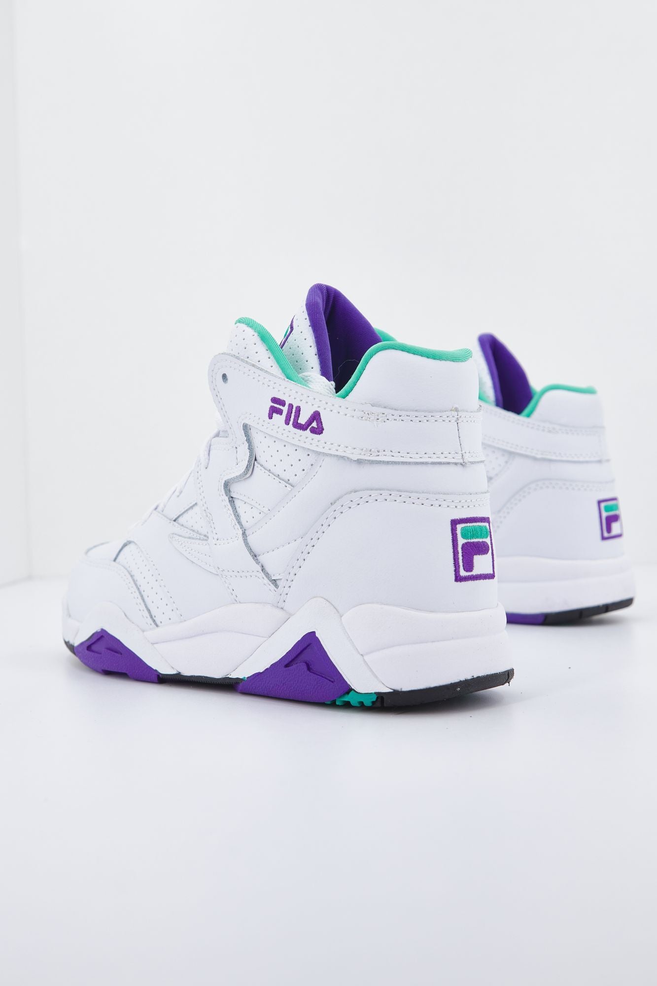 FILA  M-SQUAD en color BLANCO (3)
