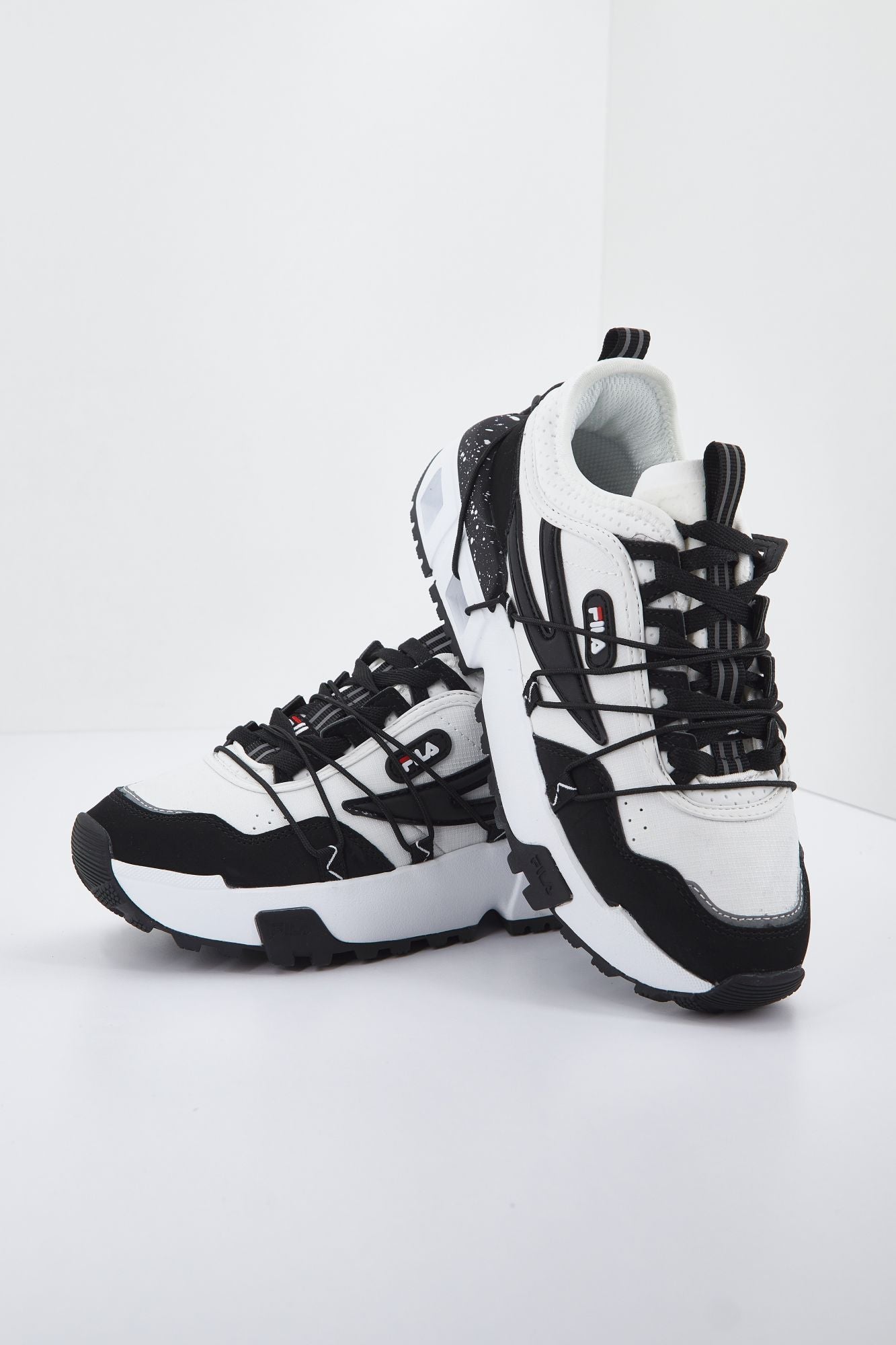 FILA UPGR8 H WMN en color BLANCO (2)