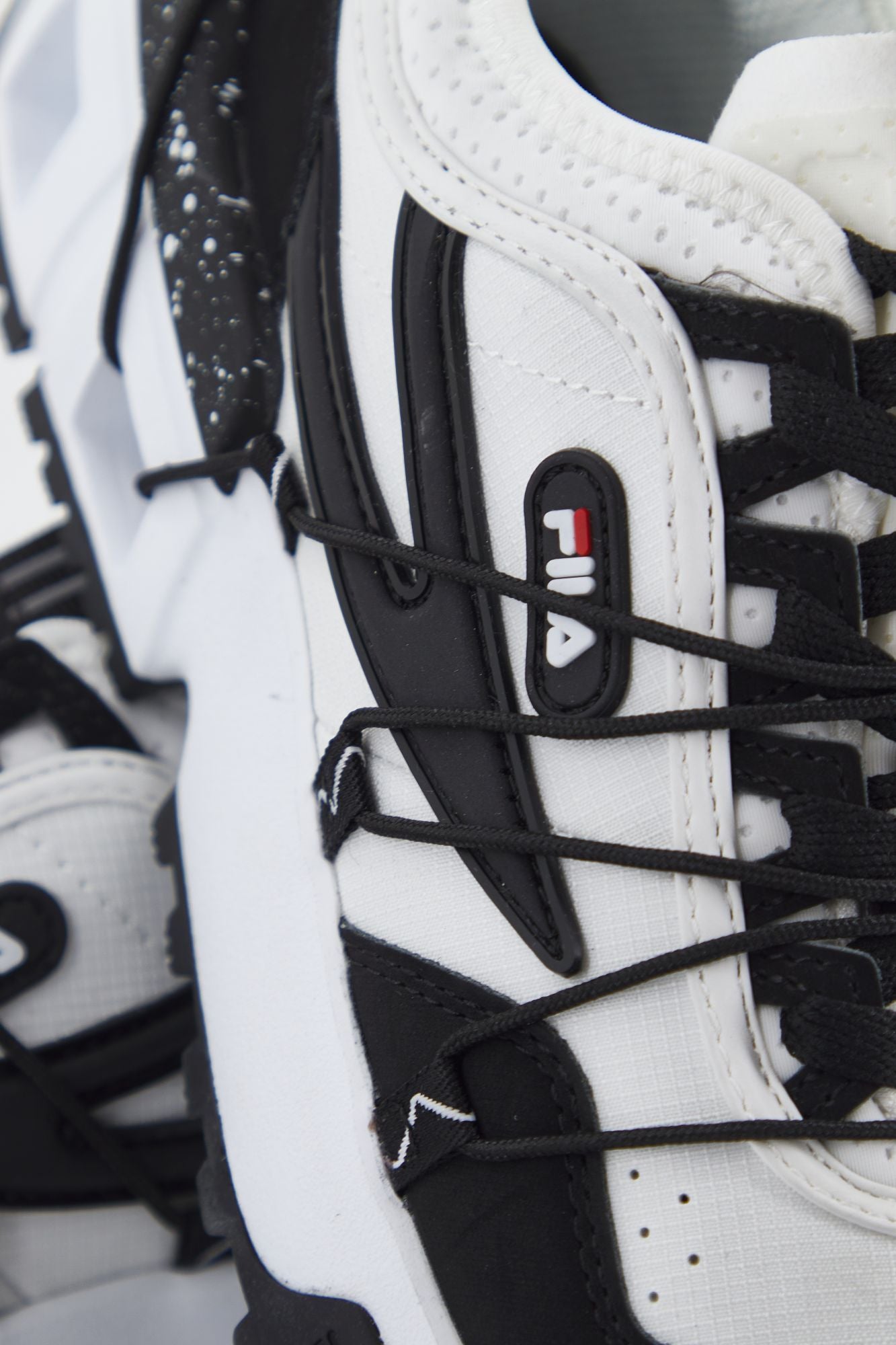 FILA UPGR8 H WMN en color BLANCO (3)