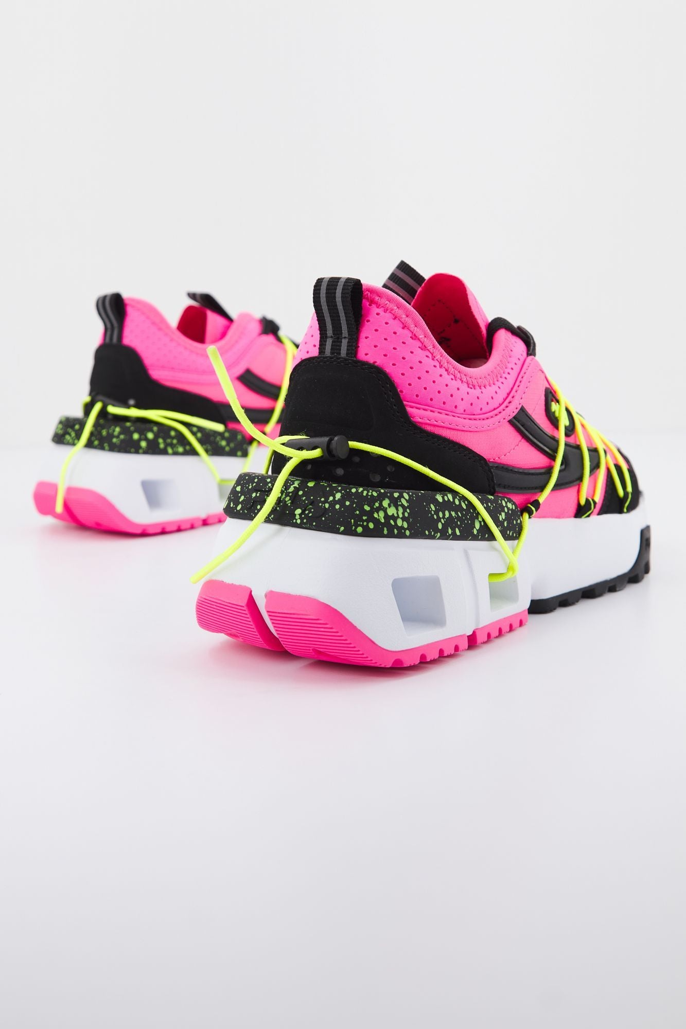 FILA UPGR8 H WMN en color ROSA (3)