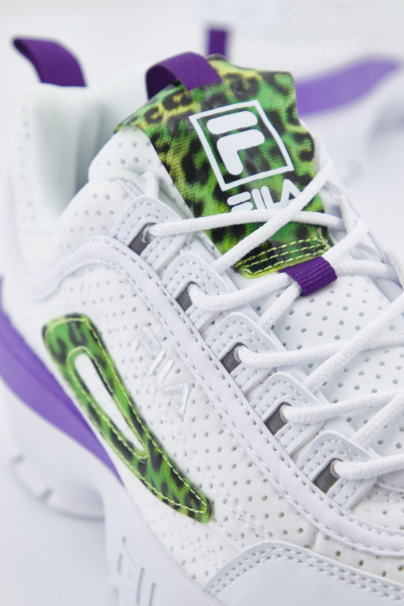 FILA DISRUPTOR T WMN en color ANIMAL PRINT (4)