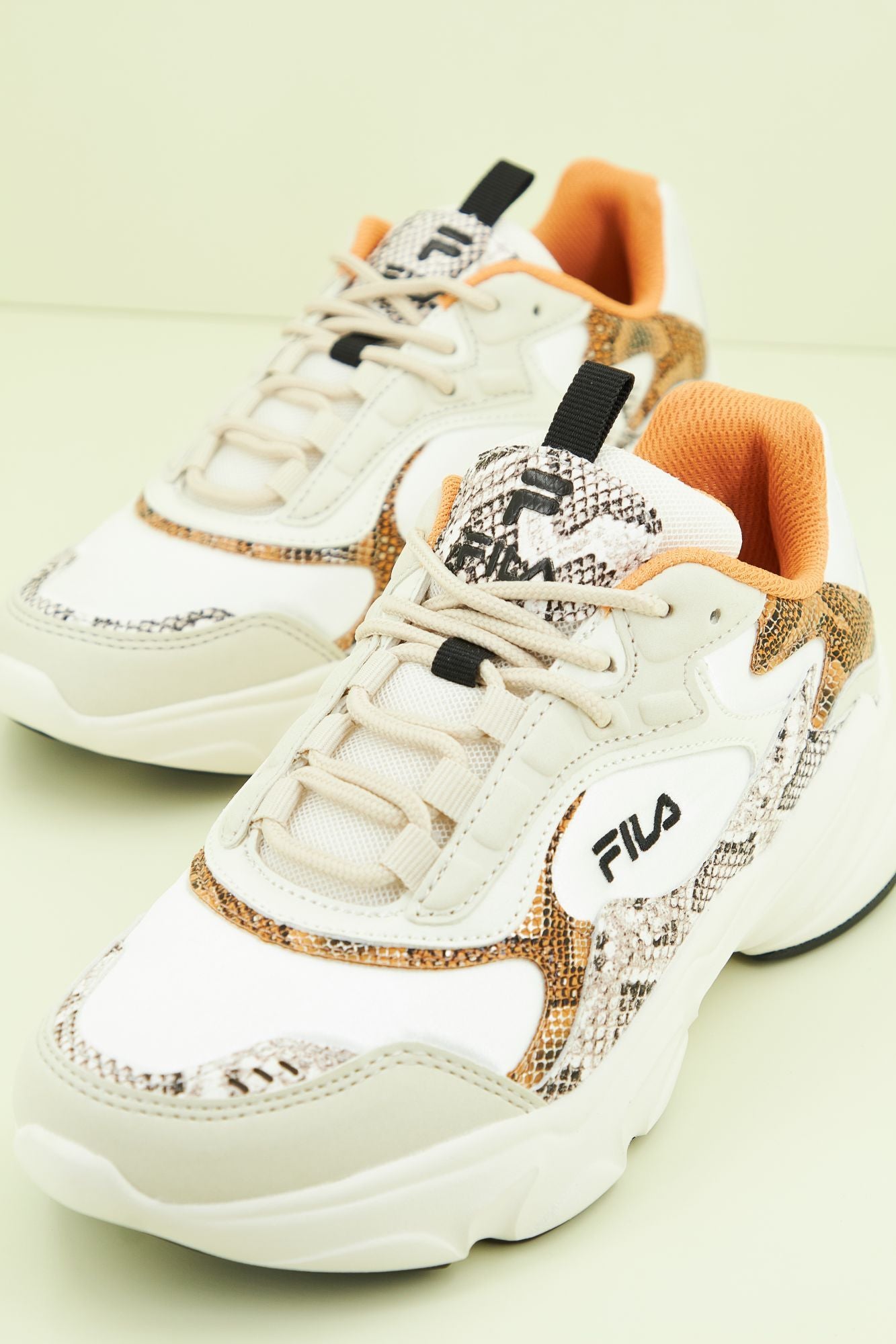FILA COLLENE A  WMN en color BLANCO (2)