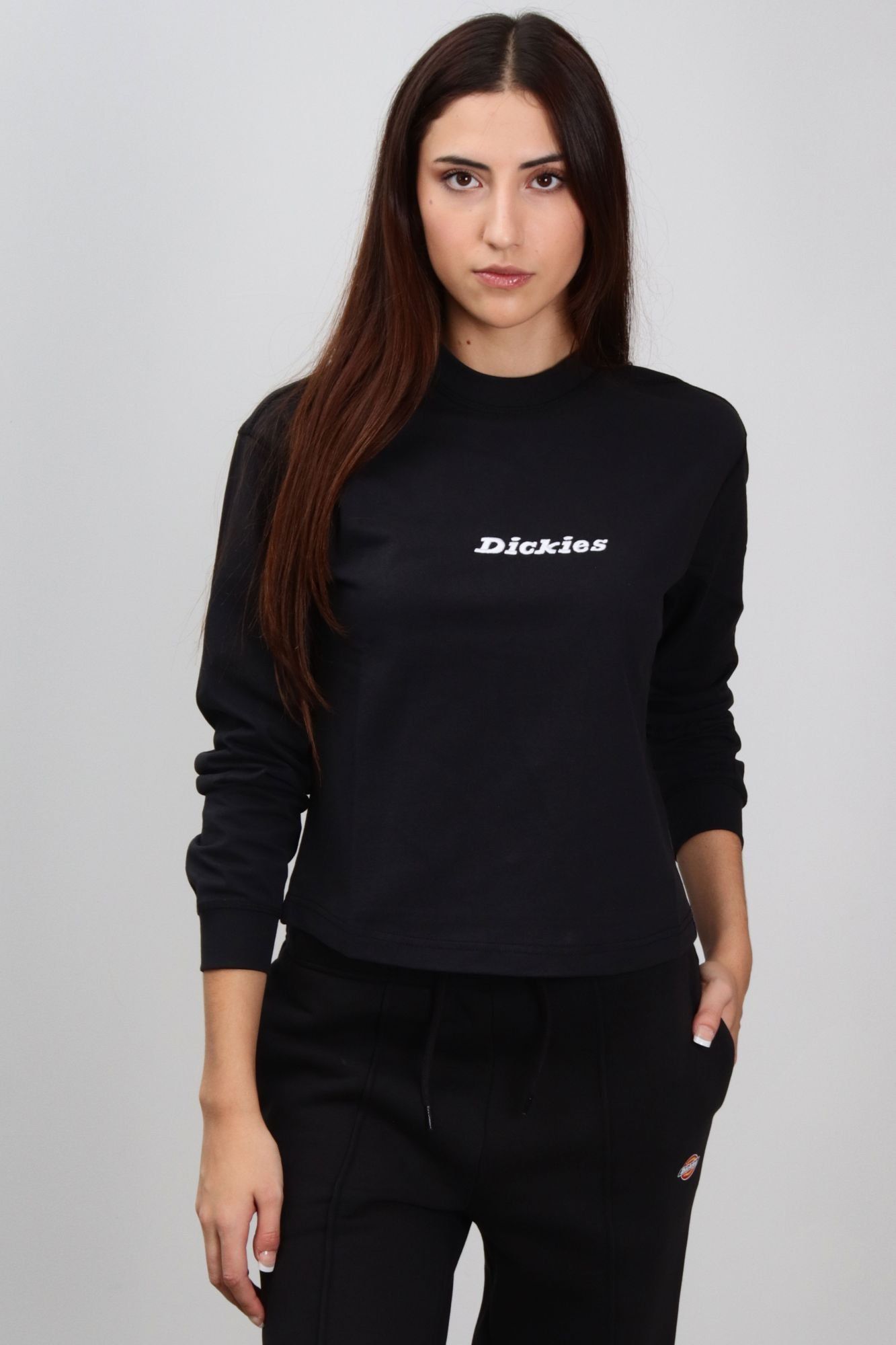 DICKIES LS LORETTO TEE W en color NEGRO (3)