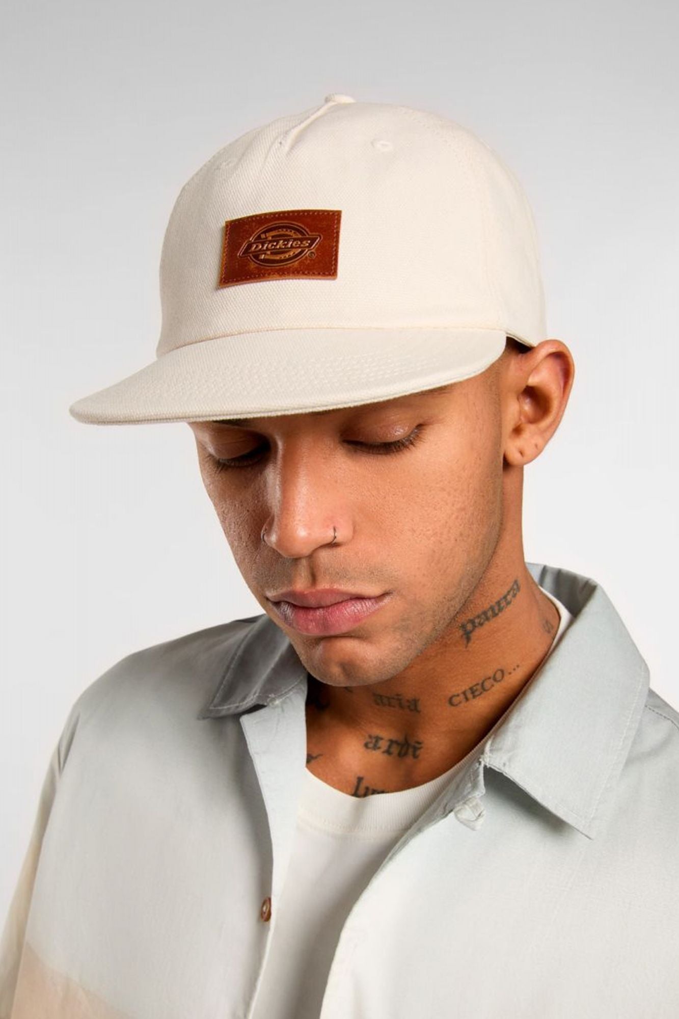 DICKIES RIVER RANCH CAP WHITEC en color BEIS (4)
