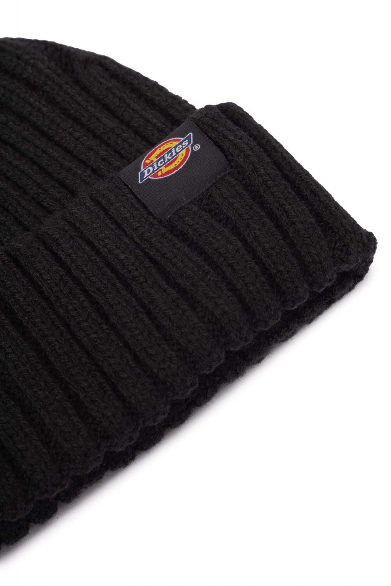 DICKIES  LOCKWOOD BEANIE  en color NEGRO (2)