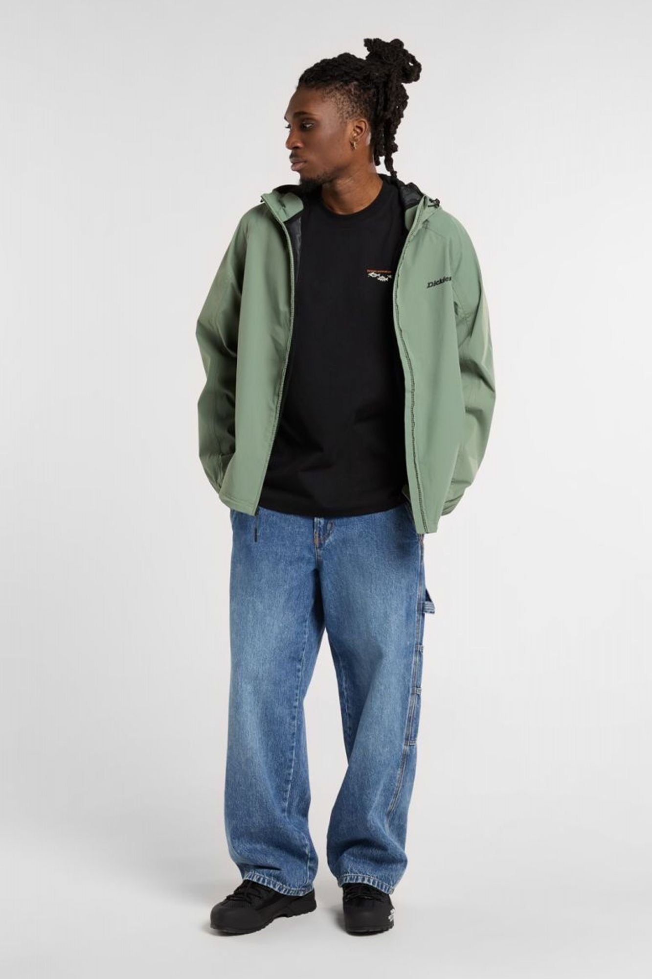 DICKIES LARYVILLE RELAXED SS GRAPHIC TEE en color NEGRO (4)