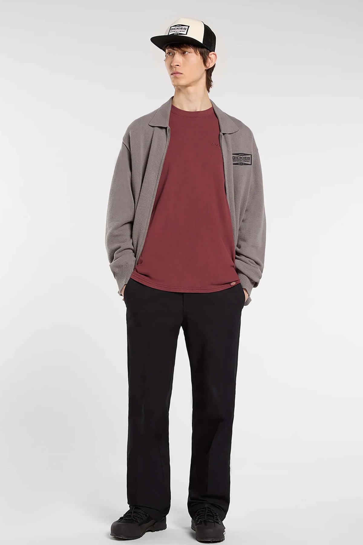 DICKIES PLENTYWOOD SS TEE en color BURDEOS (1)