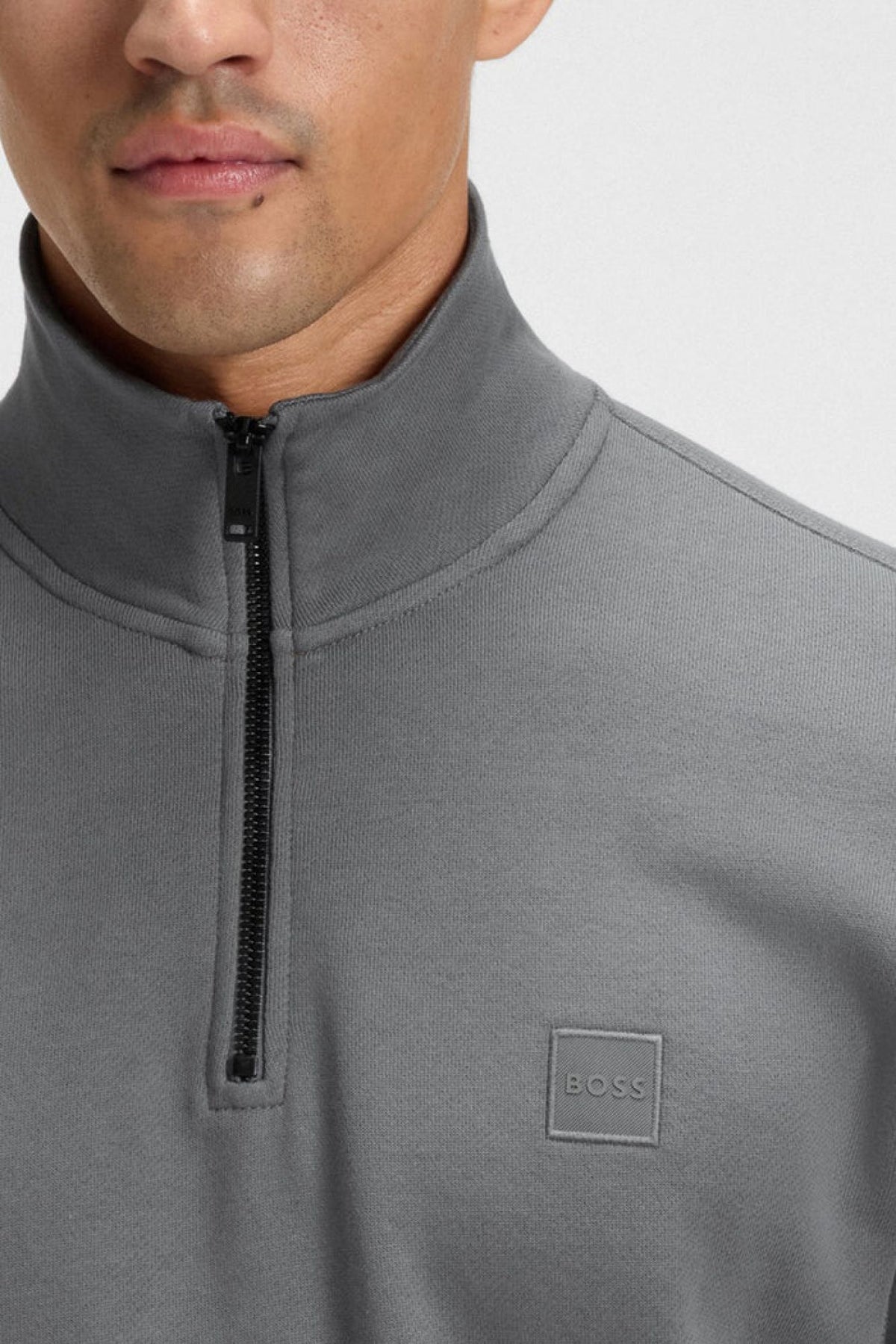 BOSS ZETRUST en color GRIS (4)