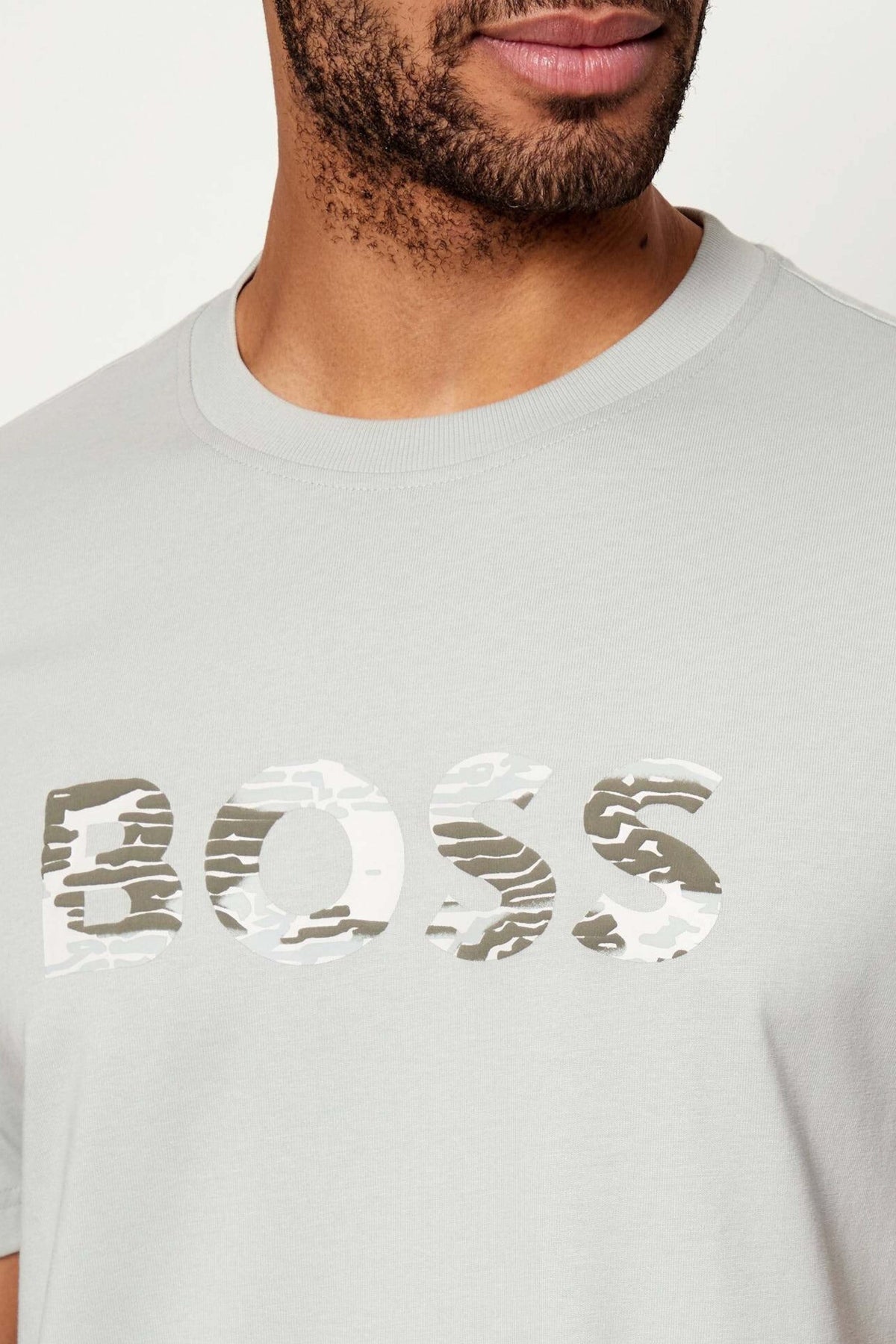 BOSS  TE INSIGNIA  en color GRIS (4)