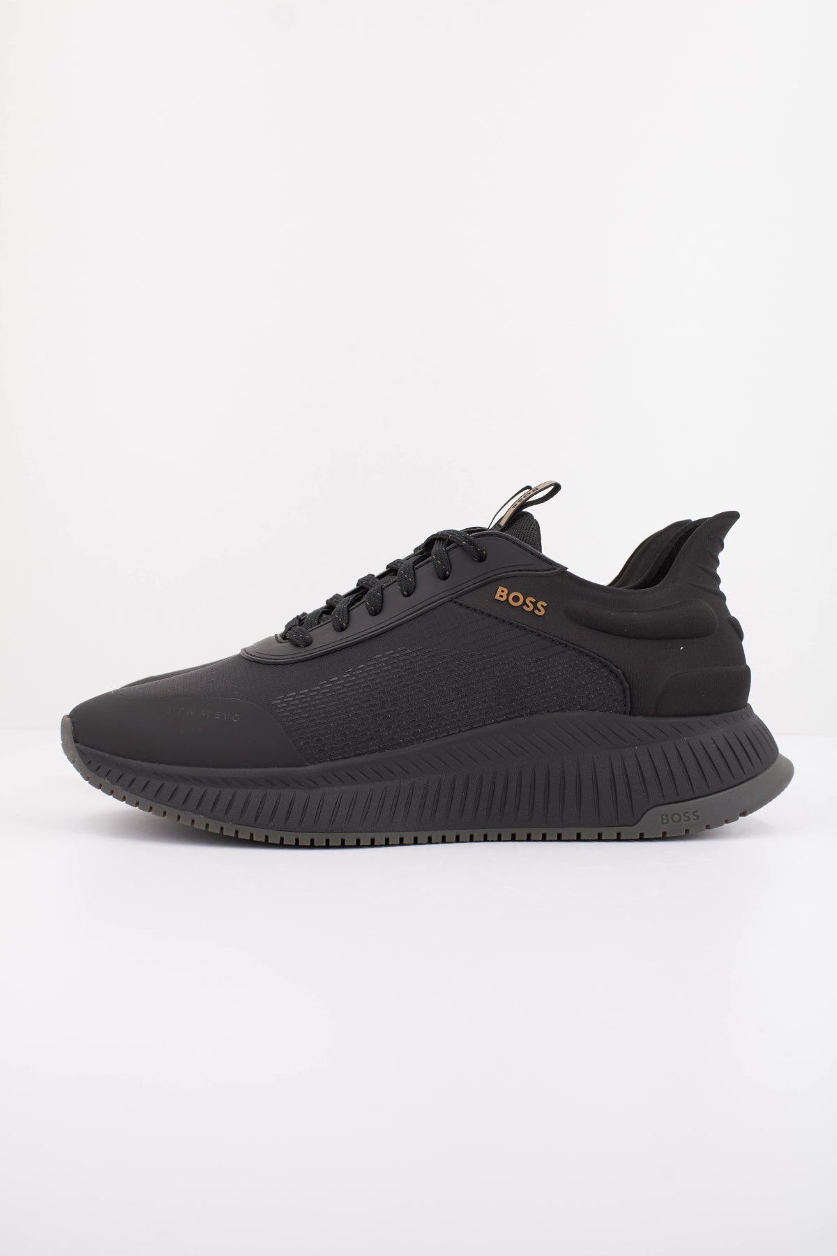 BOSS TTNM EVO RUNN RSMH en color NEGRO (1)