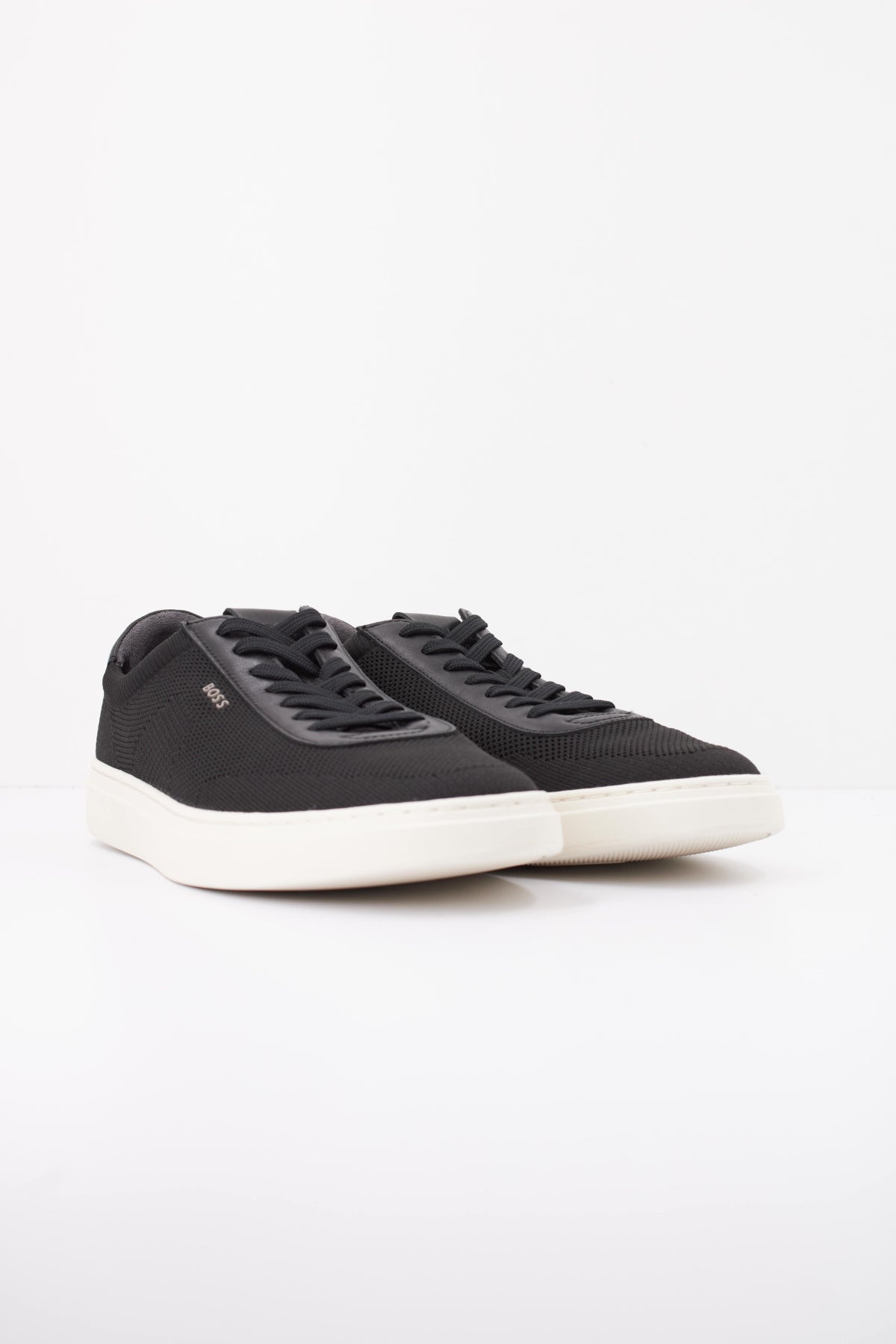 BOSS 50563181HB en color NEGRO (2)