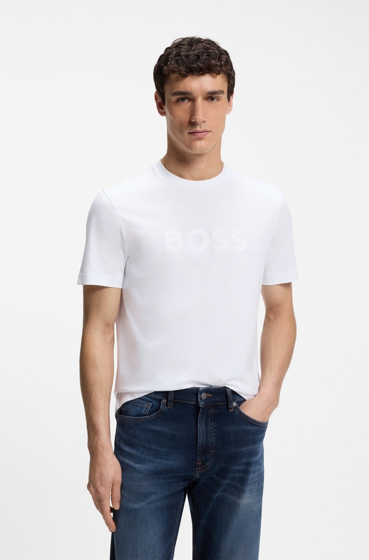 BOSS 50566504HB TE LOGO en color BLANCO (1)