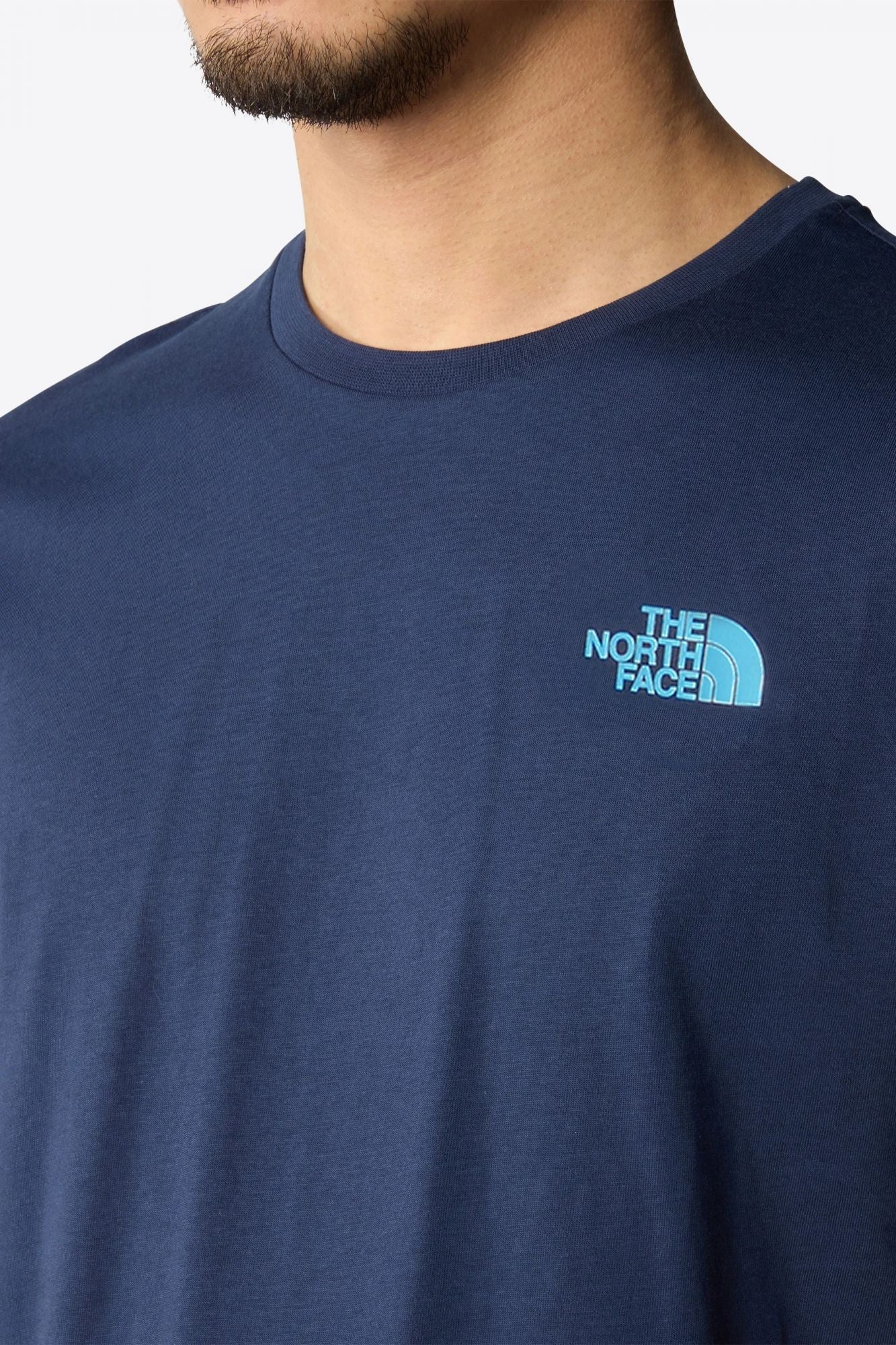 THE NORTH FACE M SS BOX NSE TEE en color AZUL (4)