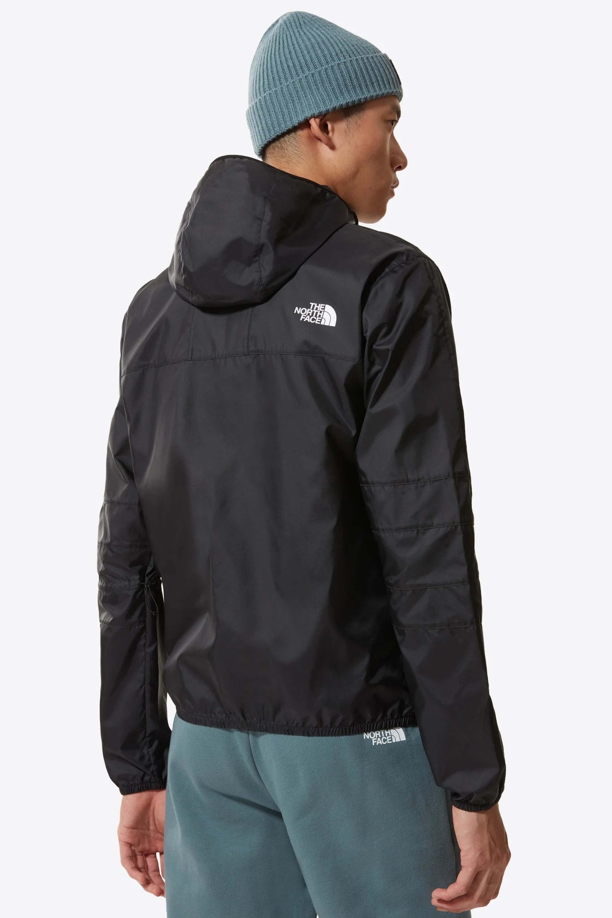 THE NORTH FACE  M SEASONAL MOUNTAIN JA  en color NEGRO (2)