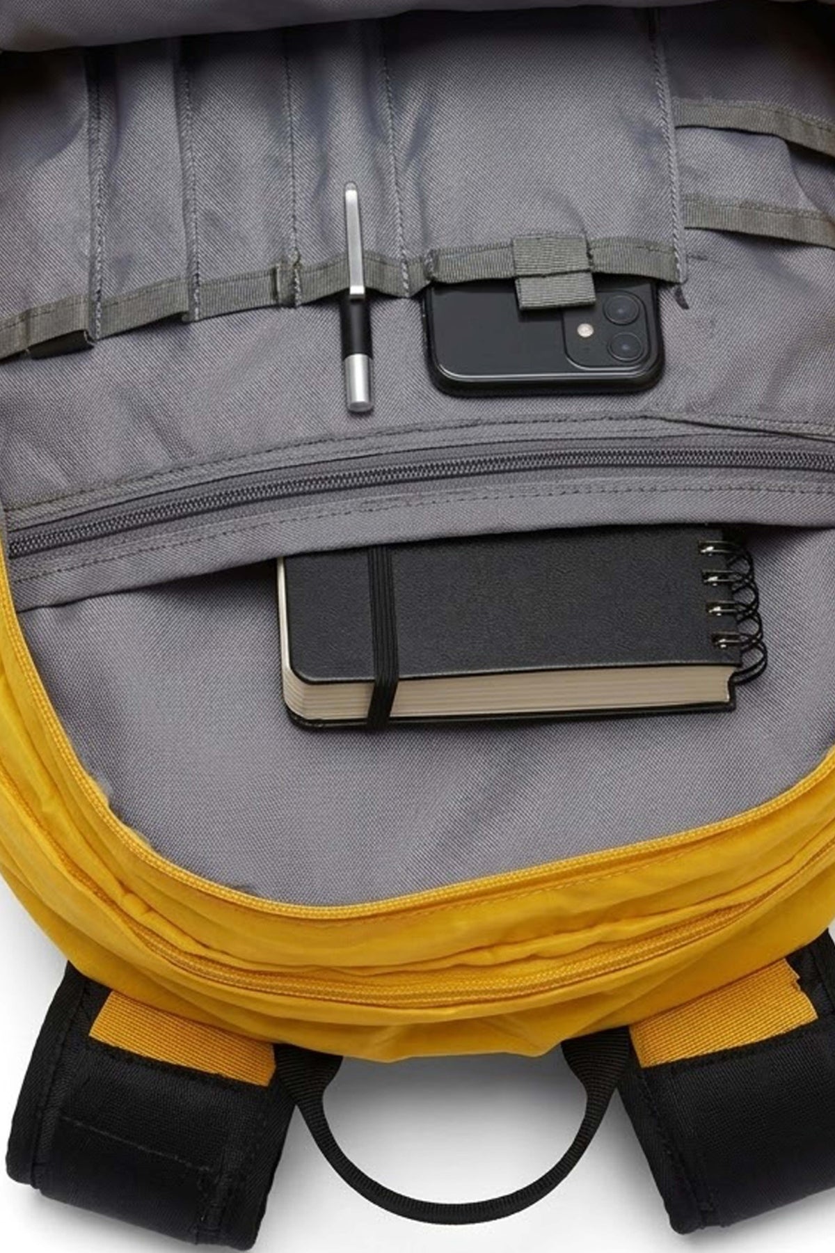 THE NORTH FACE NF00CF9C4WP1 en color AMARILLO (3)