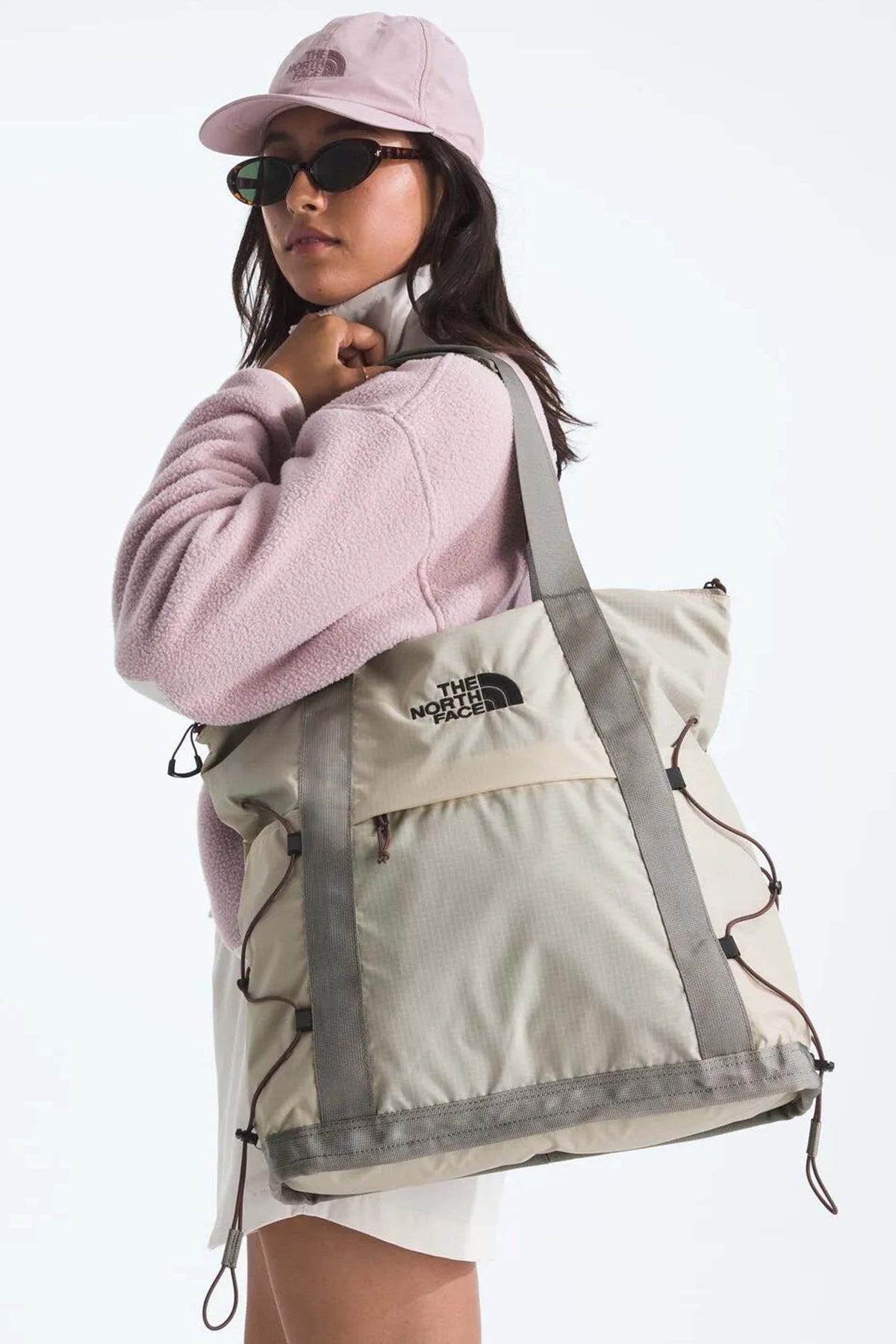 THE NORTH FACE BOREALIS TOTE en color BEIS (1)