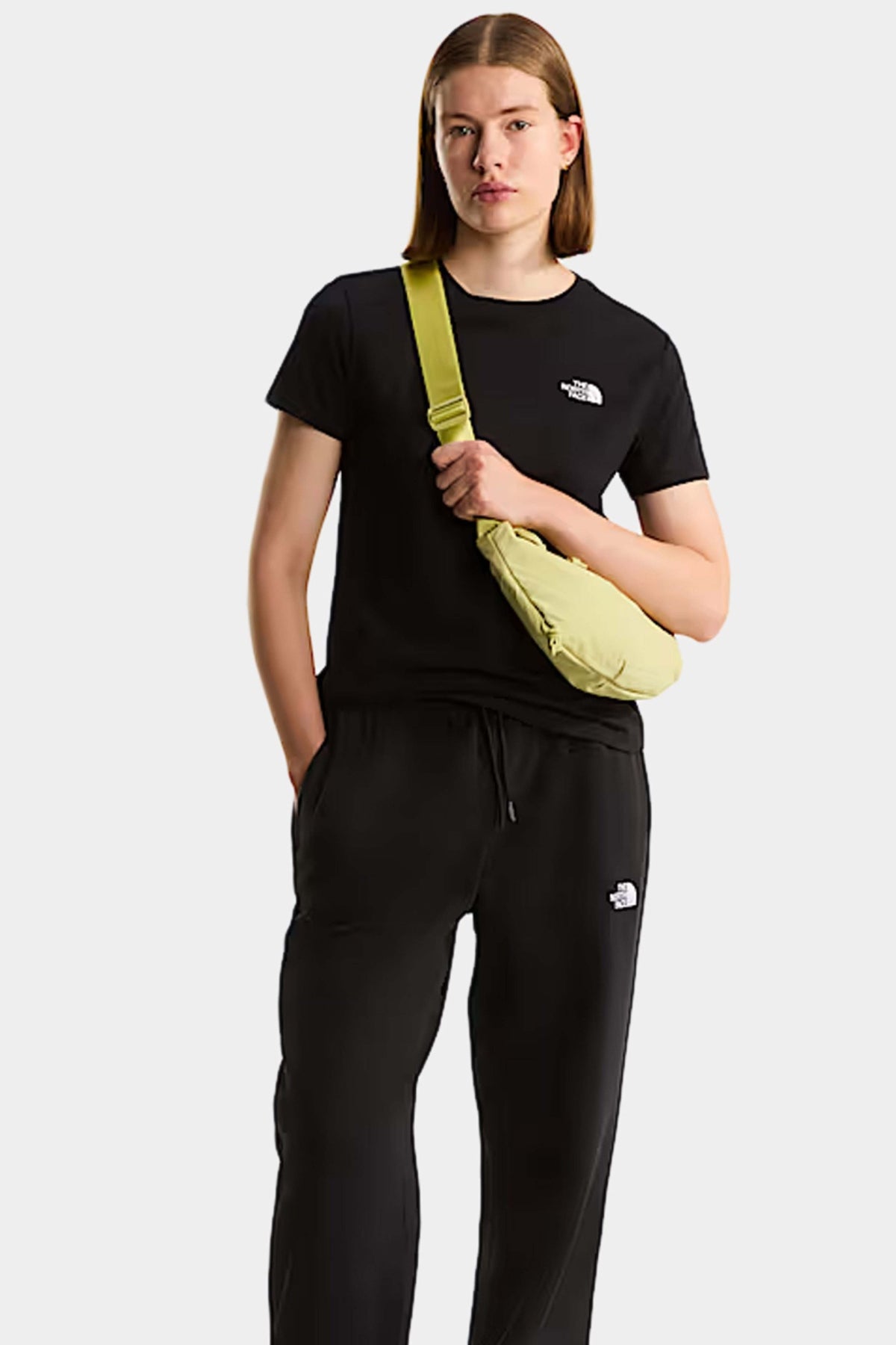 THE NORTH FACE SHOULDER BAG  en color NEGRO (1)