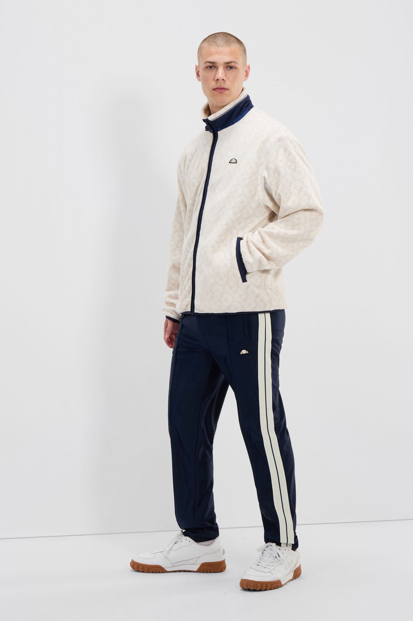 ELLESSE ESCARI JACKET en color BLANCO (4)