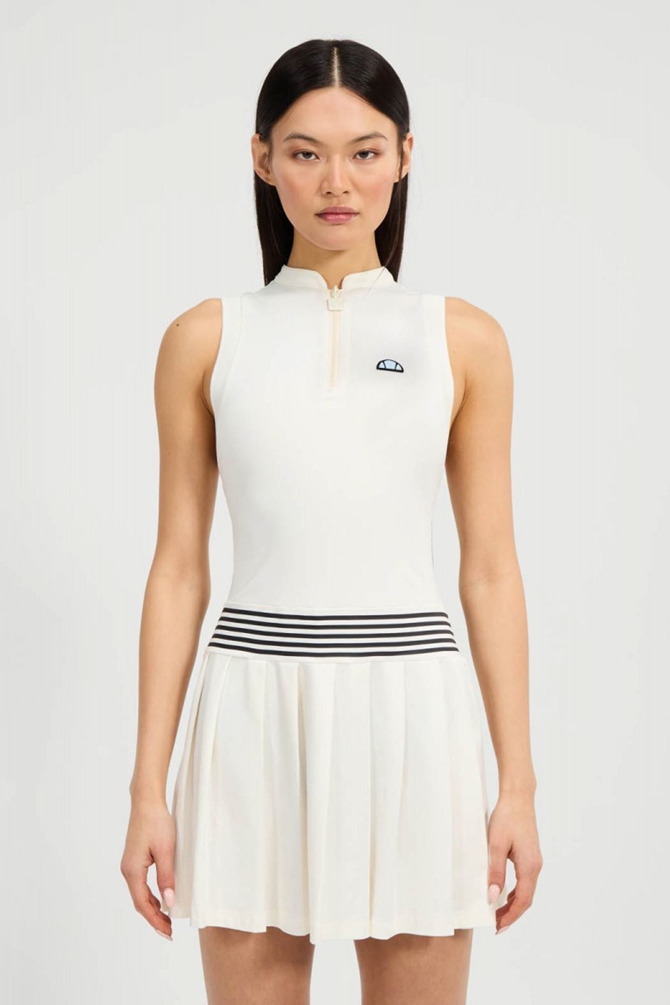 ELLESSE MEDUSA DRESS en color BLANCO (1)