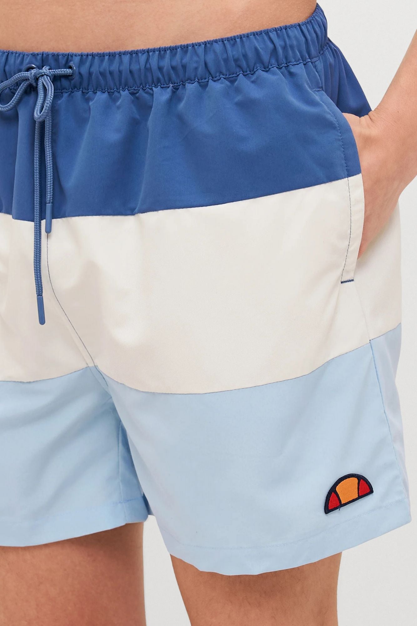 ELLESSE CIELO SWIM SHORTS en color AZUL (4)