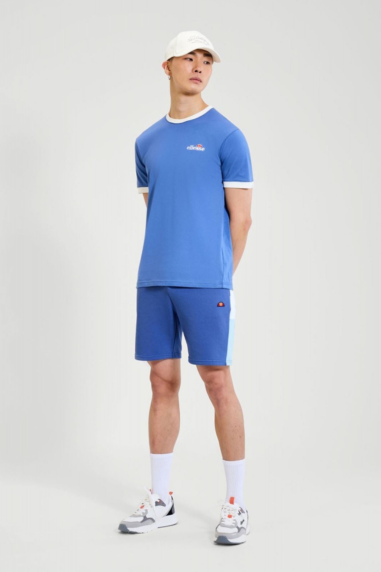 ELLESSE MEDUNO TEE en color AZUL (4)