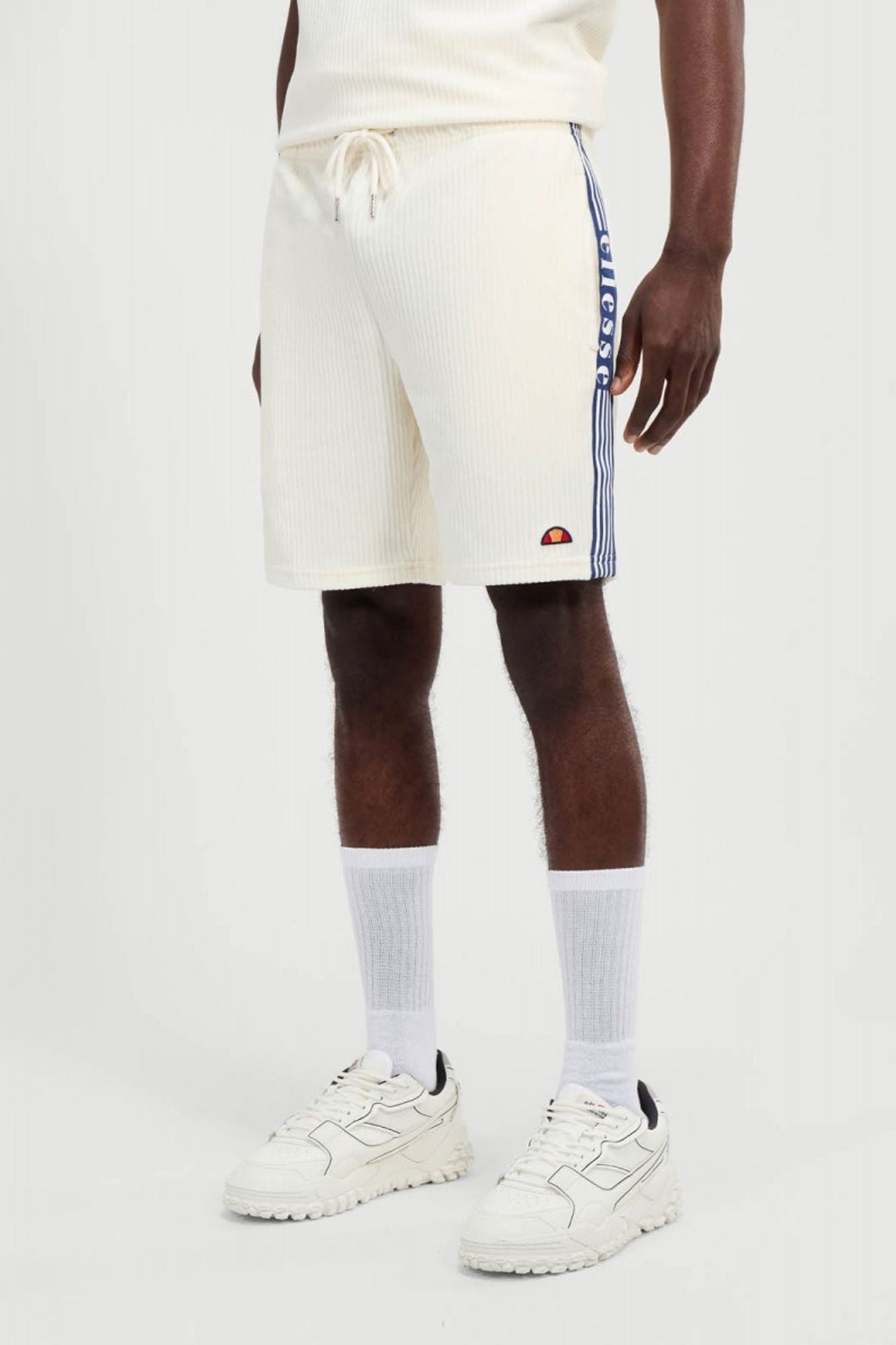 ELLESSE TOMATRO  en color BLANCO (2)