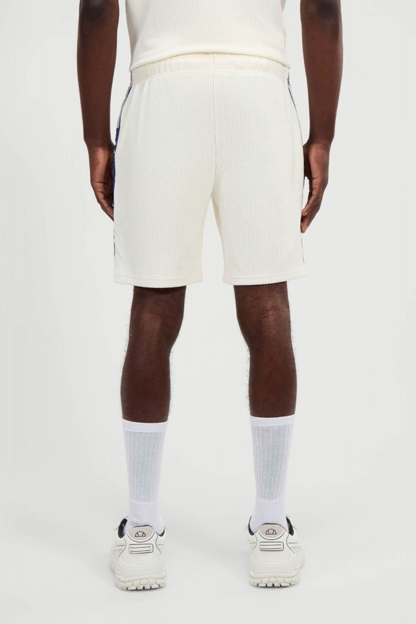 ELLESSE TOMATRO  en color BLANCO (3)