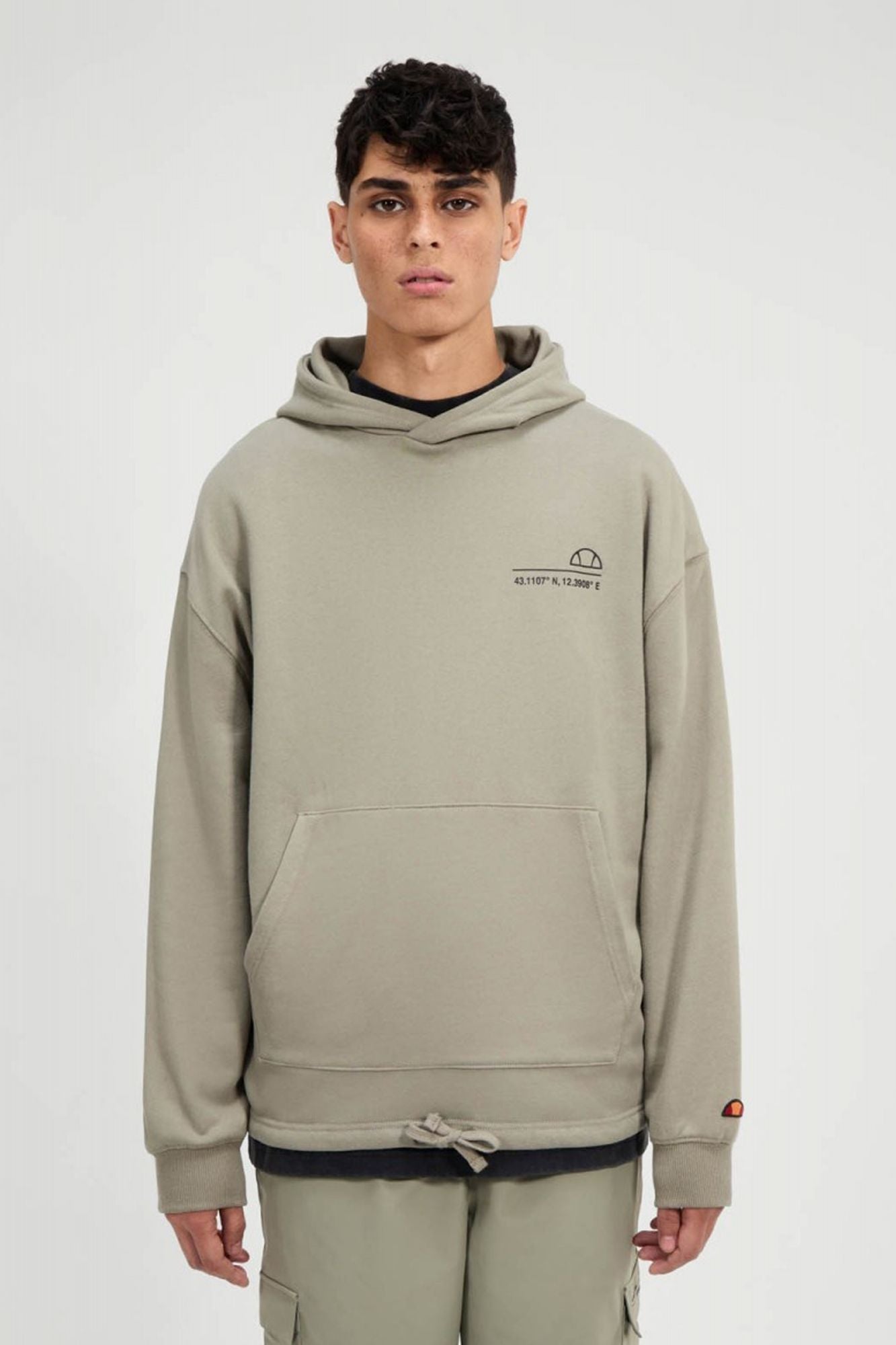 ELLESSE MAROTTA OH HOODY en color BEIS (1)