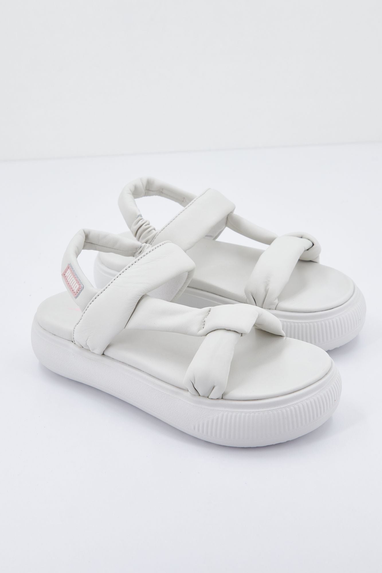 PUMA MAYU SUMMER en color GRIS (2)