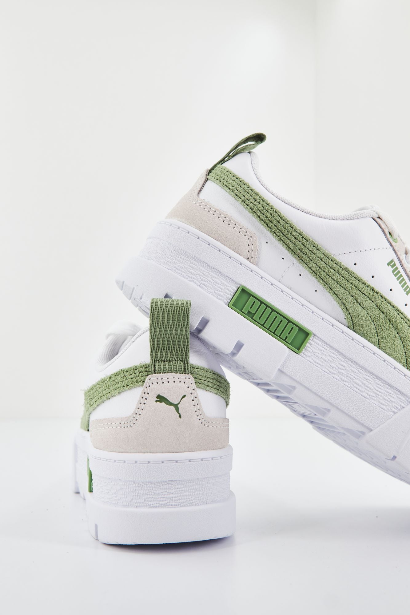 PUMA MAYZE MIX WNS en color BLANCO (3)