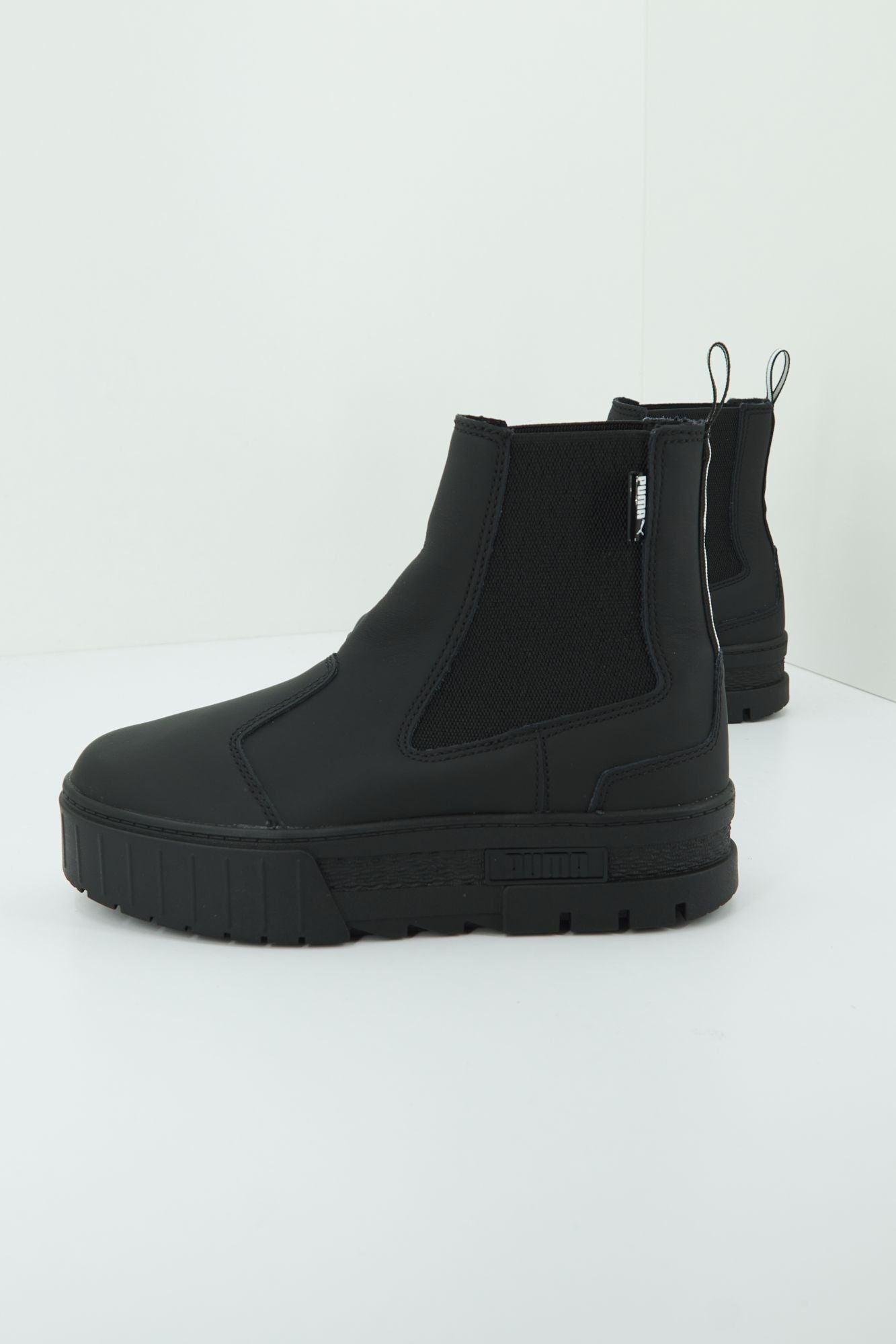 PUMA  MAYZE CHELSE POP WNS en color NEGRO (1)