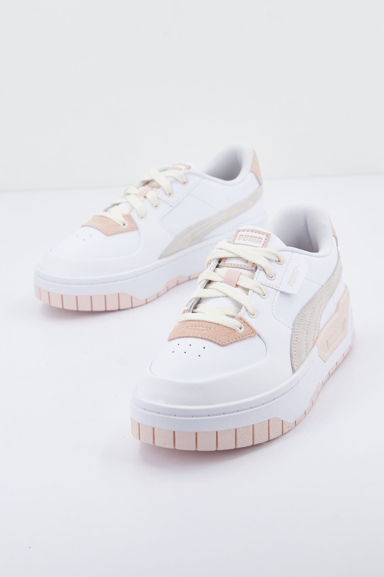 PUMA CALI DREAM COLORPOP en color BLANCO (1)