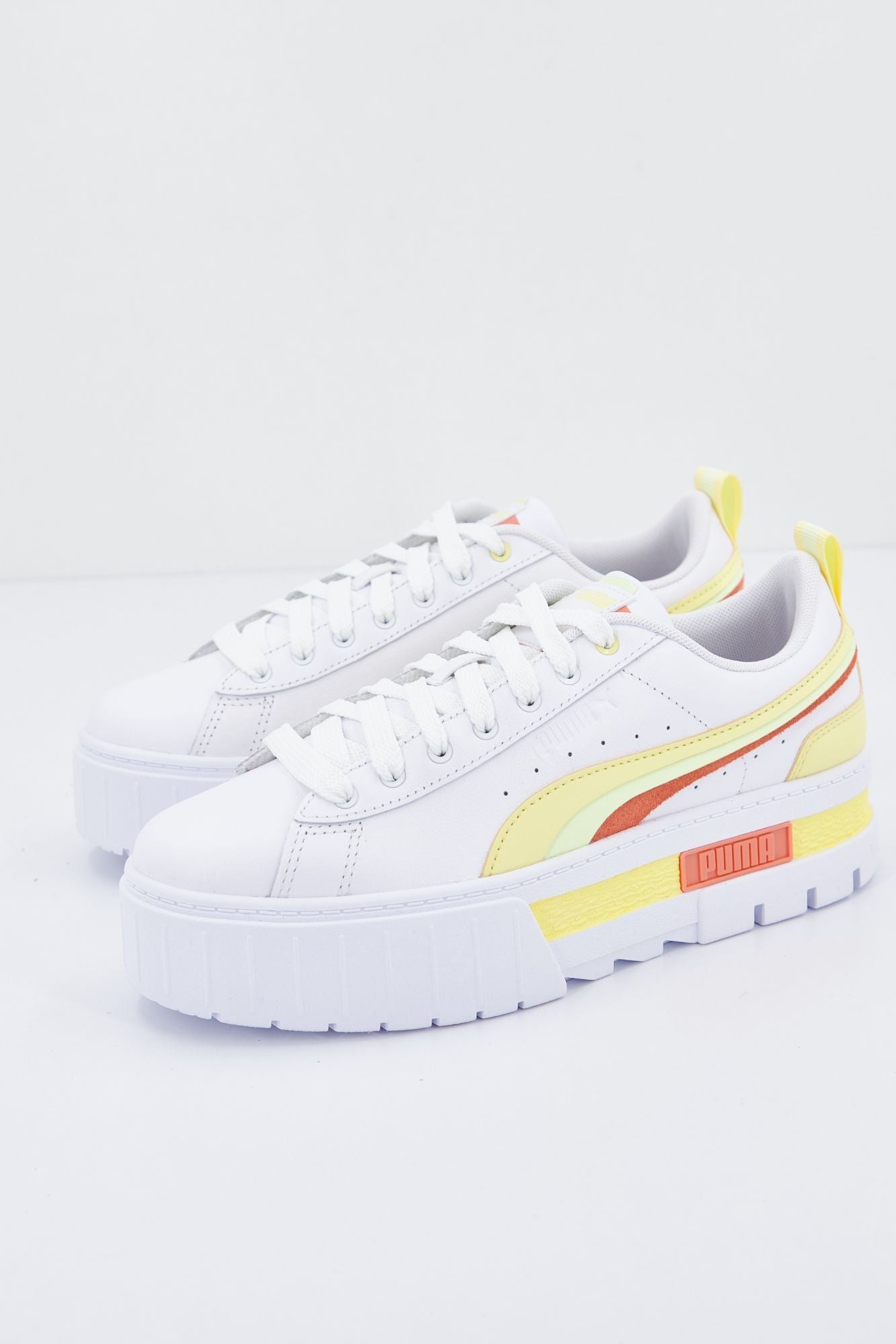 PUMA MAYZE FS INTEREST  en color BLANCO (2)
