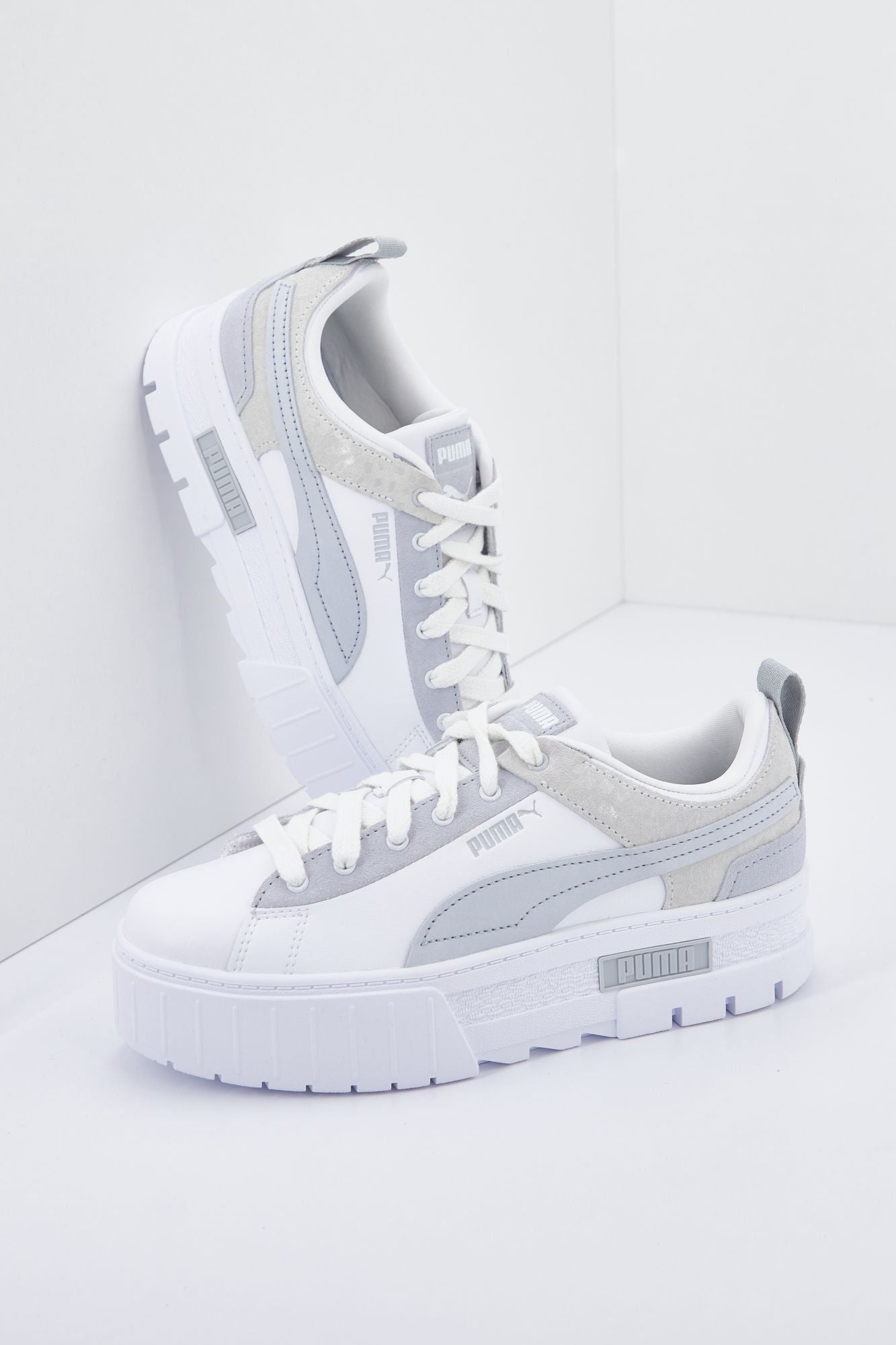 PUMA MAYZE RAW MUTED ANIMAL en color BLANCO (2)